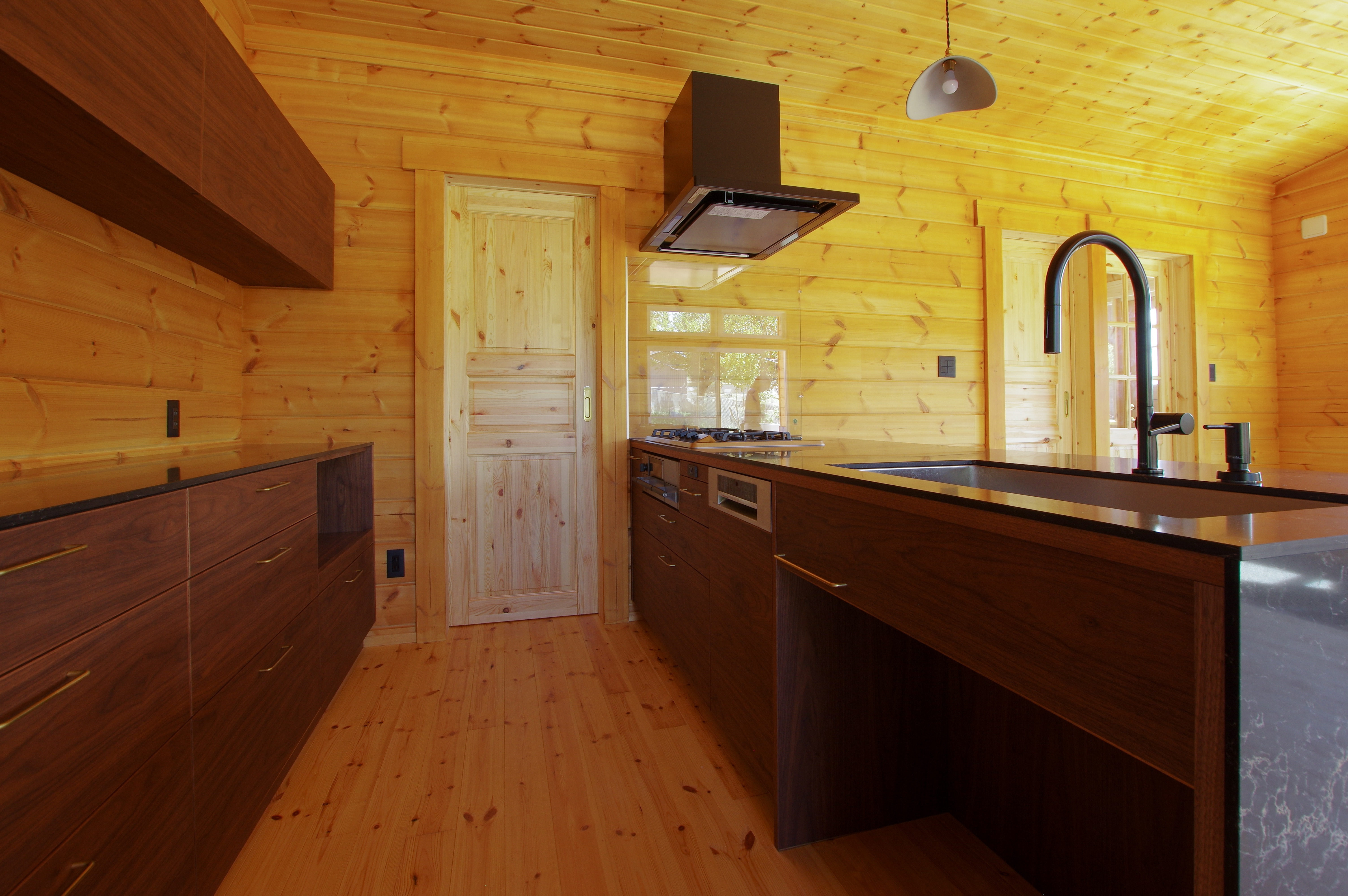 title: HOUSE 249 | Page No,262 | No.5 | sync-furniture | 株式会社 SYNC | 福岡県 家具工房 | オーダーメイドキッチン