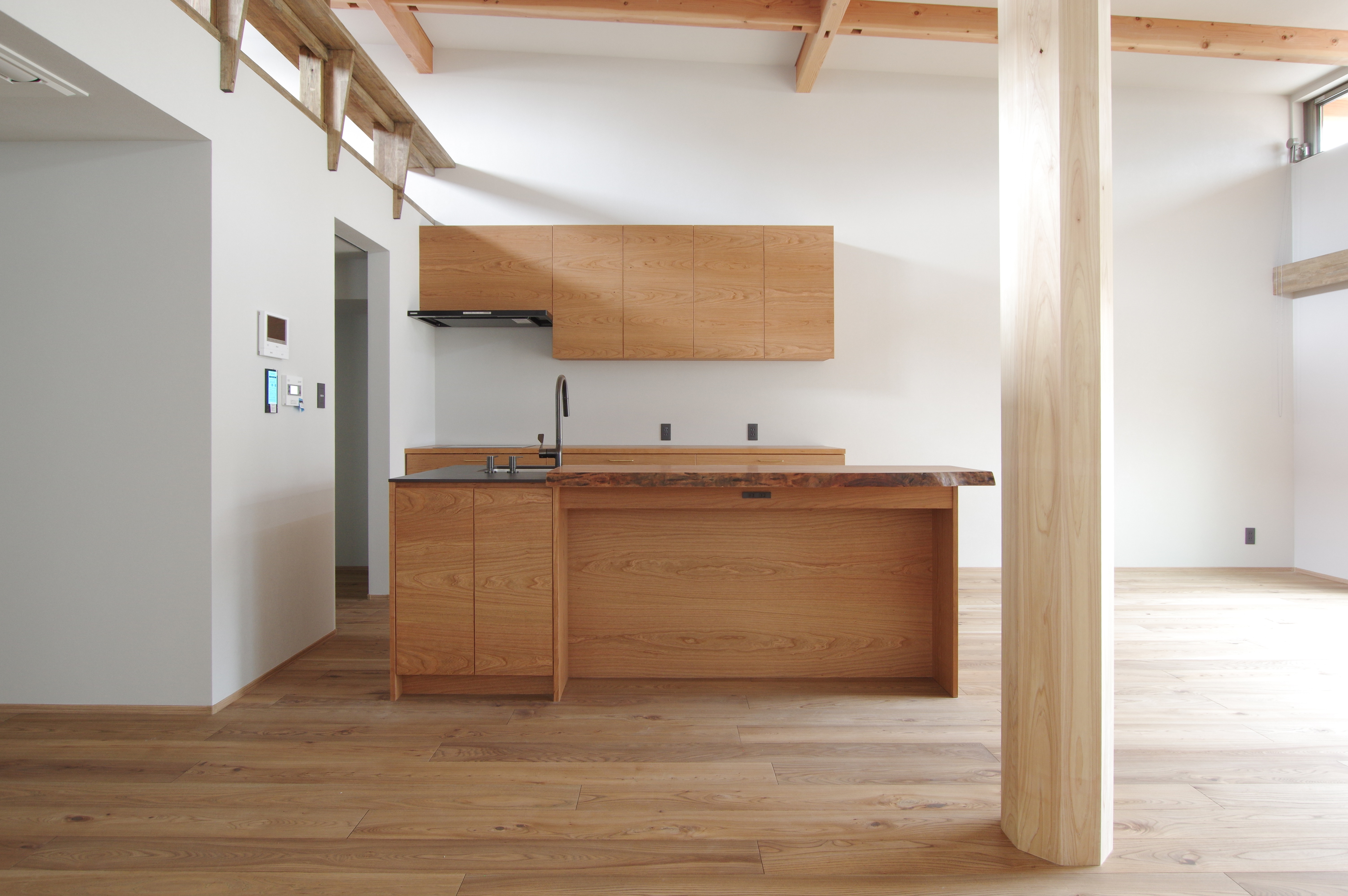 title: HOUSE 250 | Page No,263 | No.1 | sync-furniture | 株式会社 SYNC | 福岡県 家具工房 | オーダーメイドキッチン