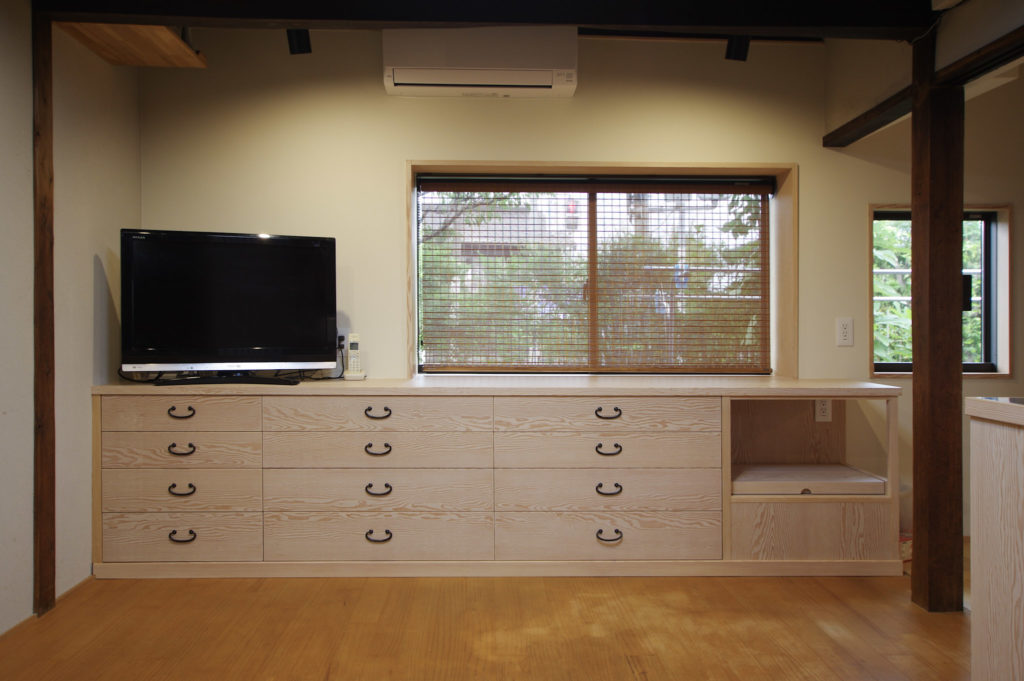 title: HOUSE 252 | Page No,265 | No.2 | sync-furniture | 株式会社 SYNC | 福岡県 家具工房 | オーダーメイドキッチン