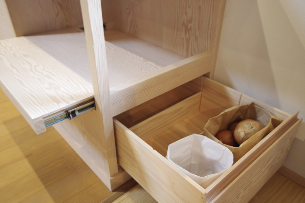 title: HOUSE 252 | Page No,265 | No.4 | sync-furniture | 株式会社 SYNC | 福岡県 家具工房 | オーダーメイドキッチン