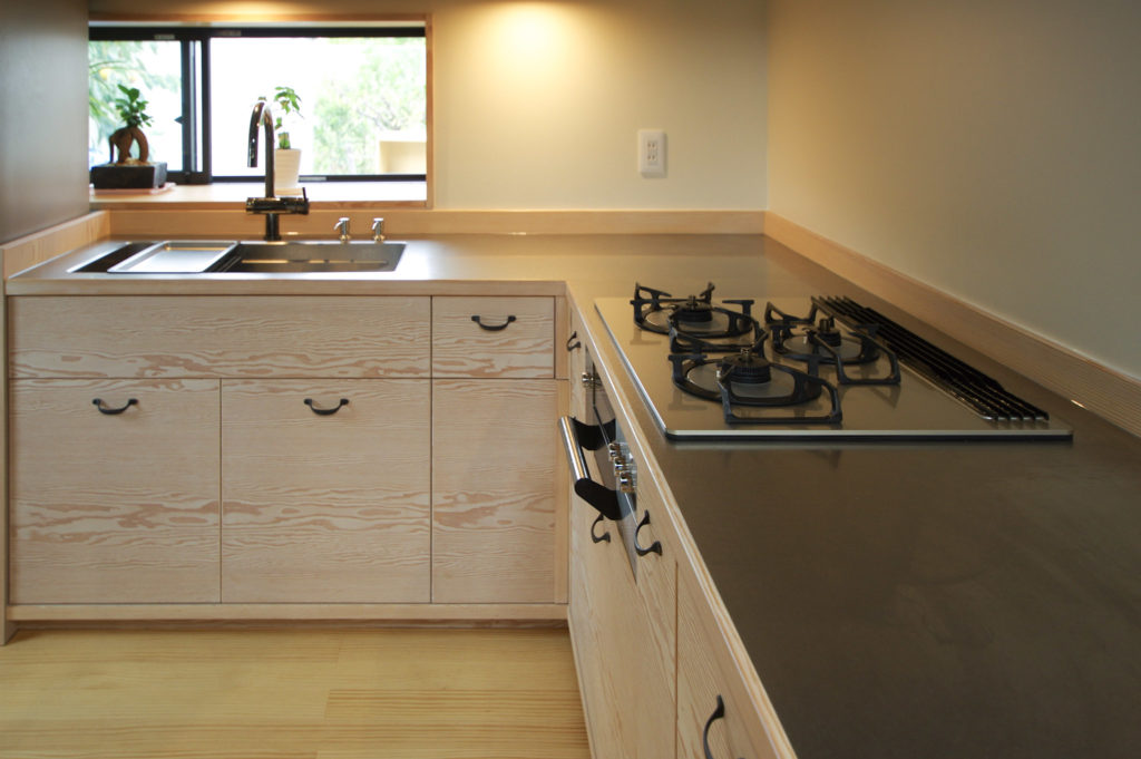 title: HOUSE 252 | Page No,265 | No.7 | sync-furniture | 株式会社 SYNC | 福岡県 家具工房 | オーダーメイドキッチン