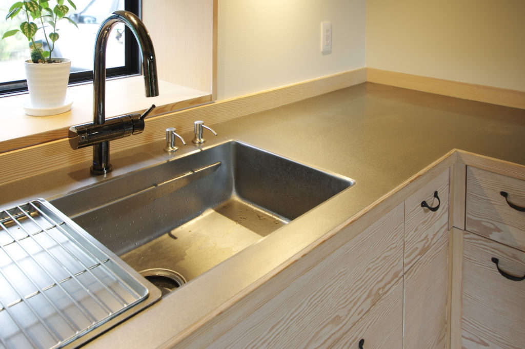 title: HOUSE 252 | Page No,265 | No.8 | sync-furniture | 株式会社 SYNC | 福岡県 家具工房 | オーダーメイドキッチン