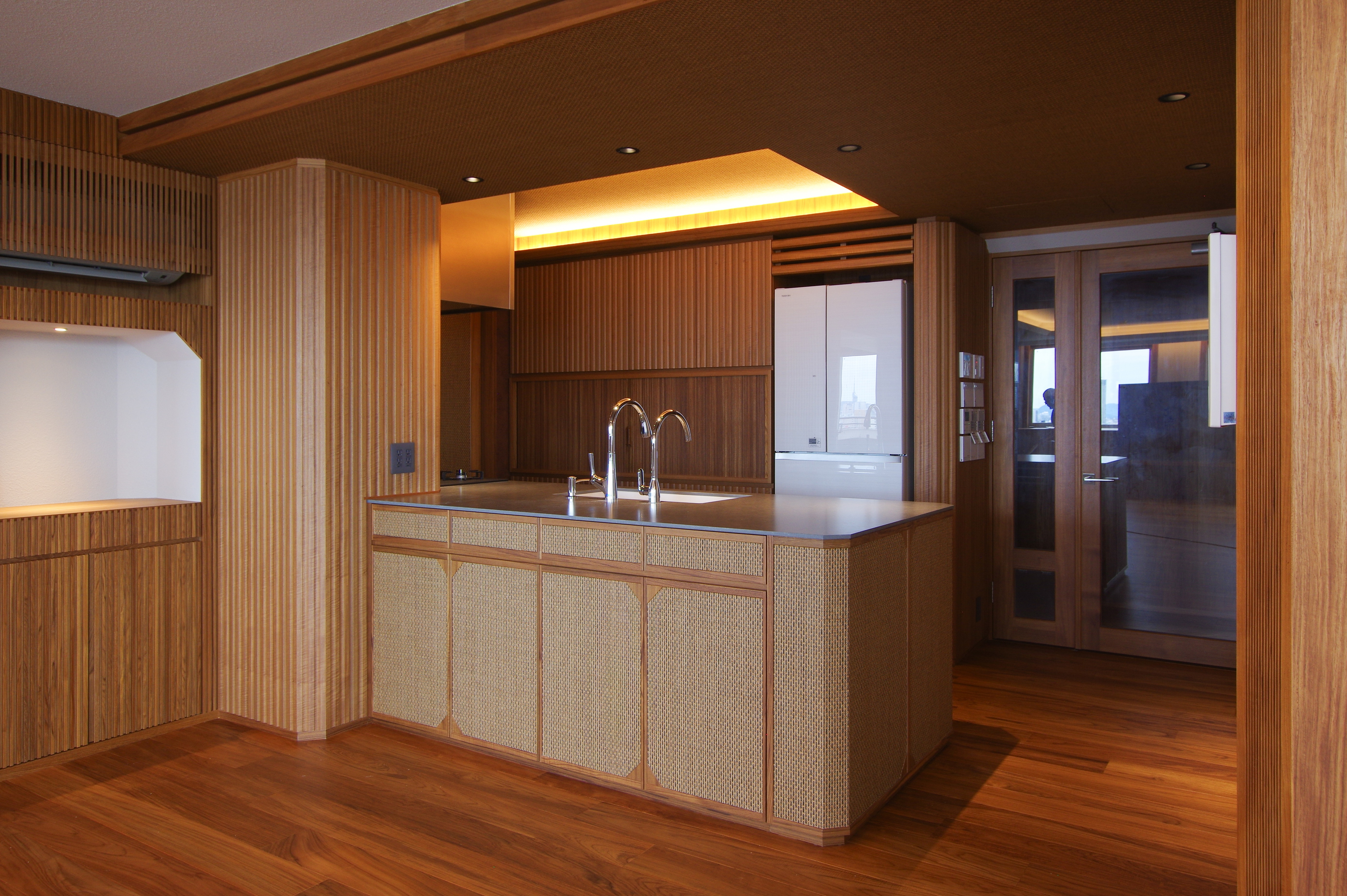 title: HOUSE 251 | Page No,264 | No.3 | sync-furniture | 株式会社 SYNC | 福岡県 家具工房 | オーダーメイドキッチン