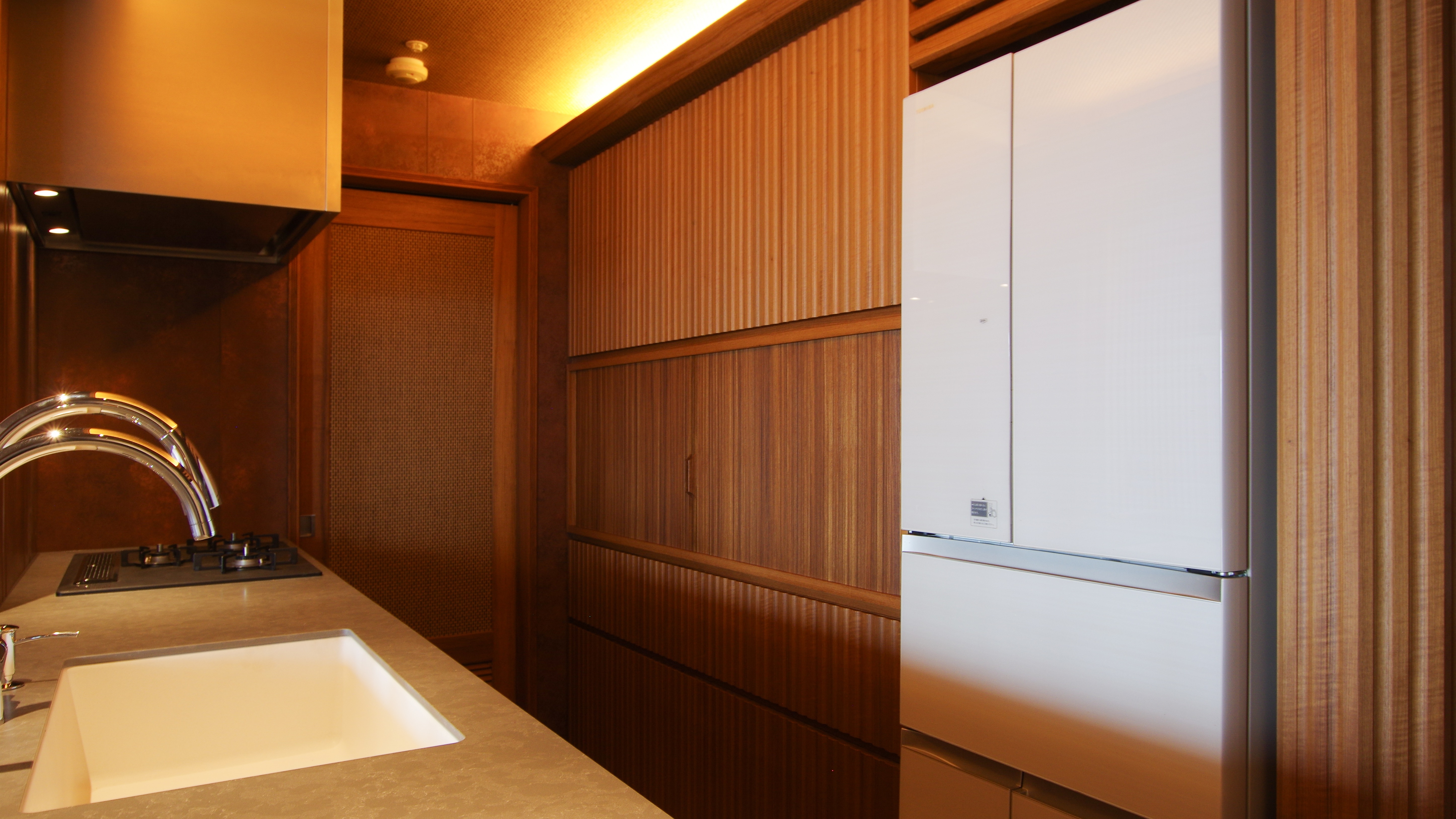 title: HOUSE 251 | Page No,264 | No.10 | sync-furniture | 株式会社 SYNC | 福岡県 家具工房 | オーダーメイドキッチン