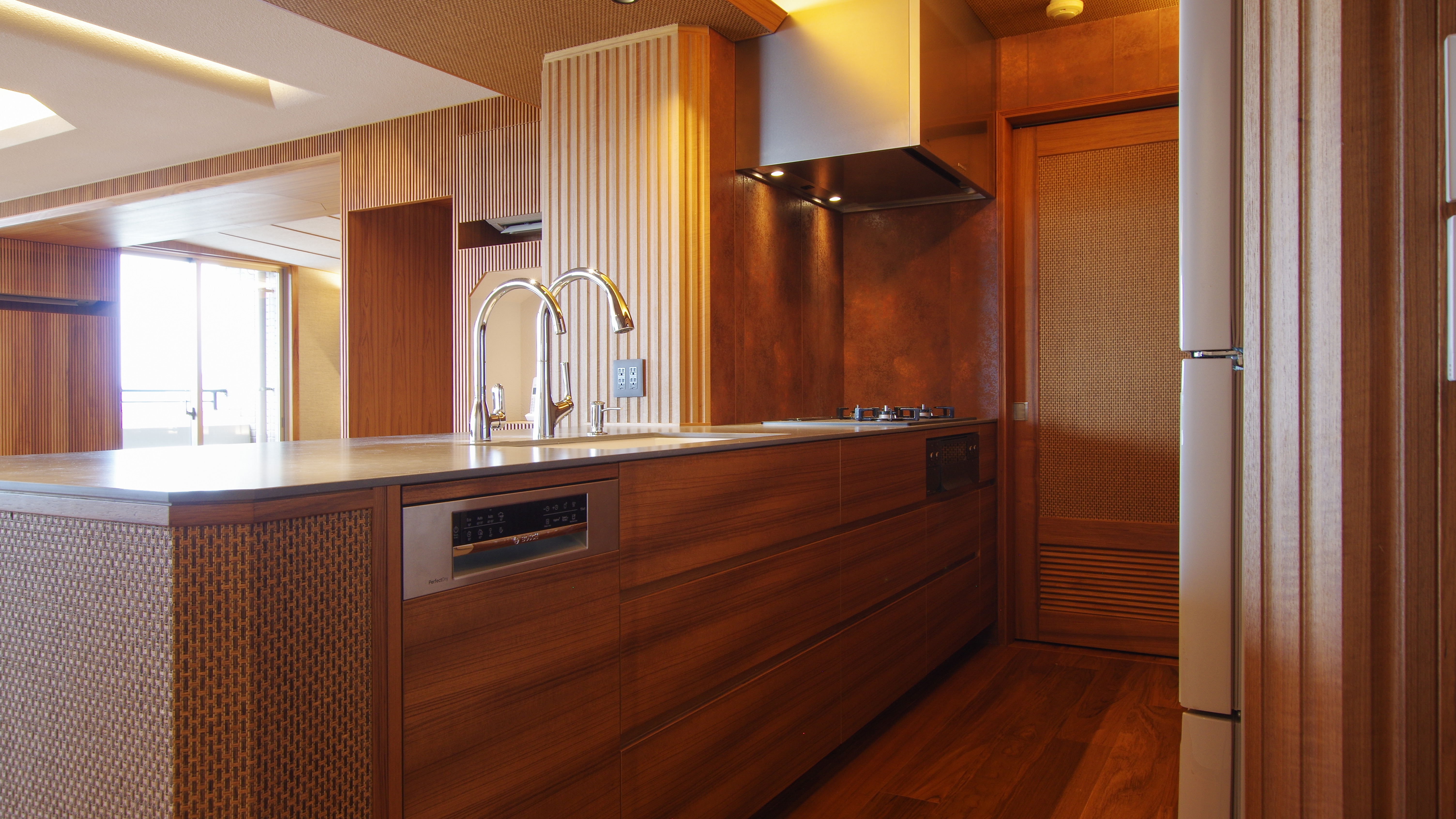 title: HOUSE 251 | Page No,264 | No.5 | sync-furniture | 株式会社 SYNC | 福岡県 家具工房 | オーダーメイドキッチン
