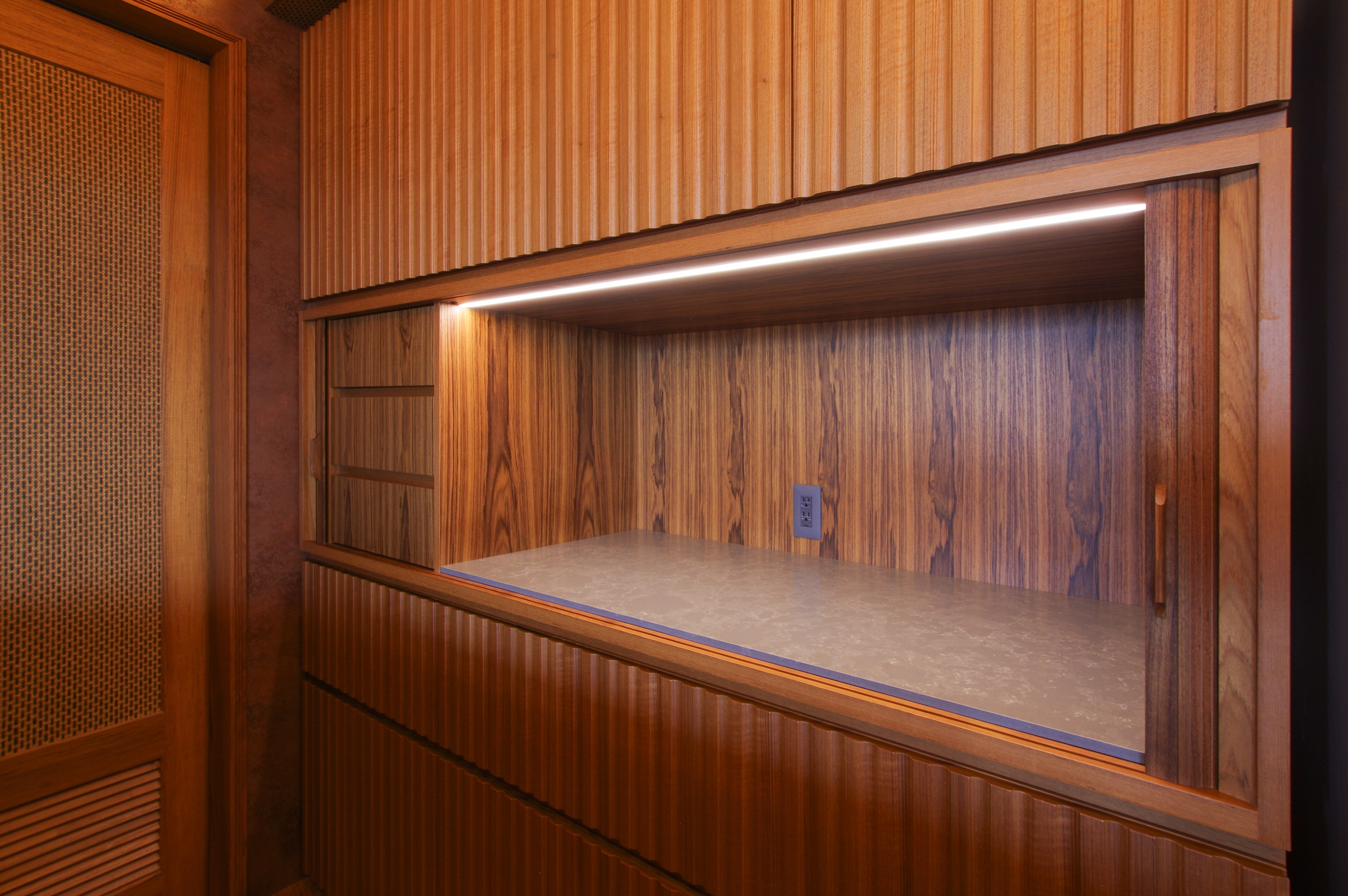 title: HOUSE 251 | Page No,264 | No.13 | sync-furniture | 株式会社 SYNC | 福岡県 家具工房 | オーダーメイドキッチン