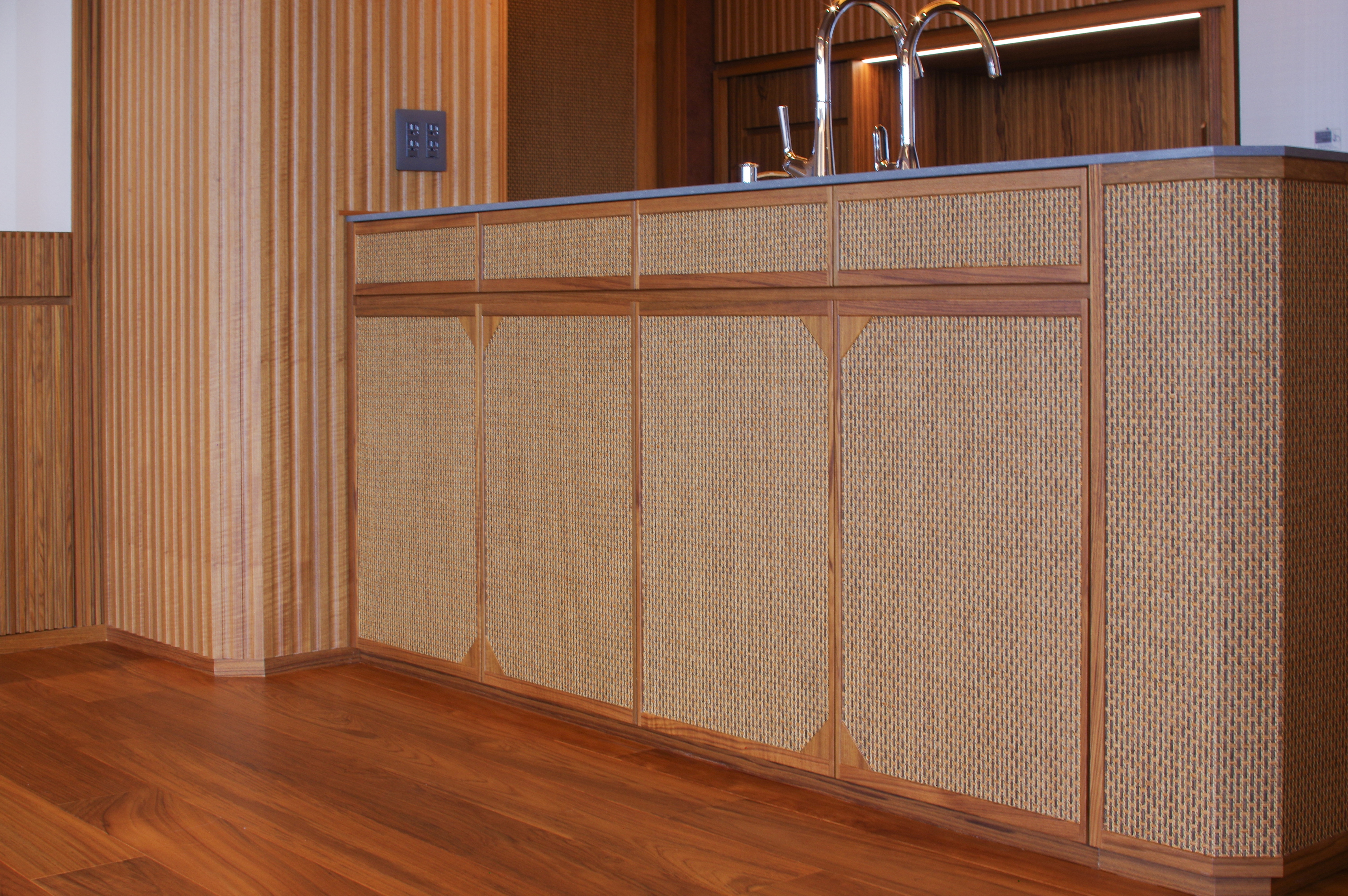 title: HOUSE 251 | Page No,264 | No.4 | sync-furniture | 株式会社 SYNC | 福岡県 家具工房 | オーダーメイドキッチン