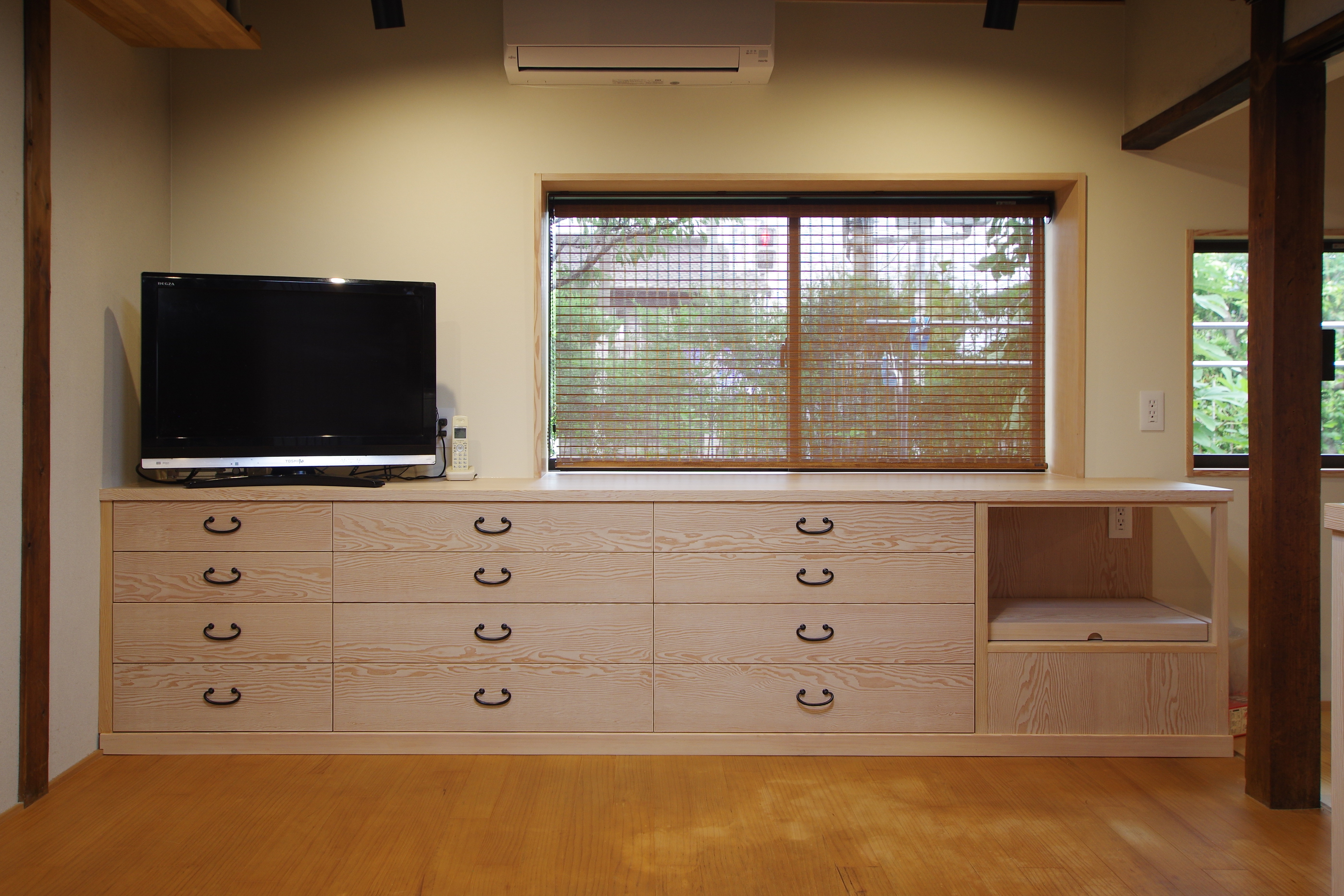 title: HOUSE 252 | Page No,265 | No.2 | sync-furniture | 株式会社 SYNC | 福岡県 家具工房 | オーダーメイドキッチン