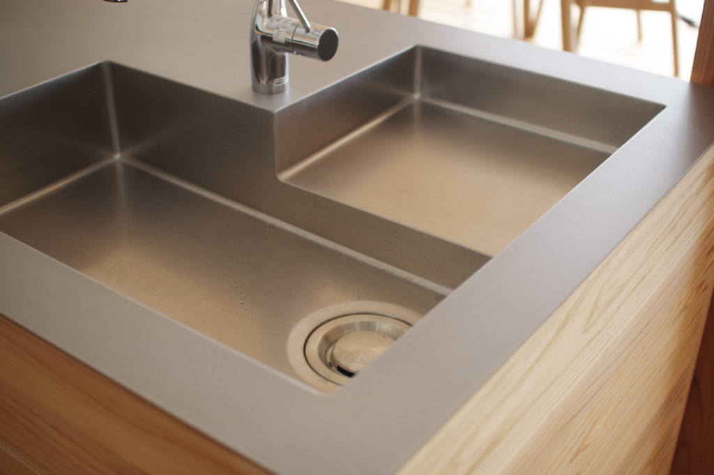 title: HOUSE 255 | Page No,268 | No.13 | sync-furniture | 株式会社 SYNC | 福岡県 家具工房 | オーダーメイドキッチン