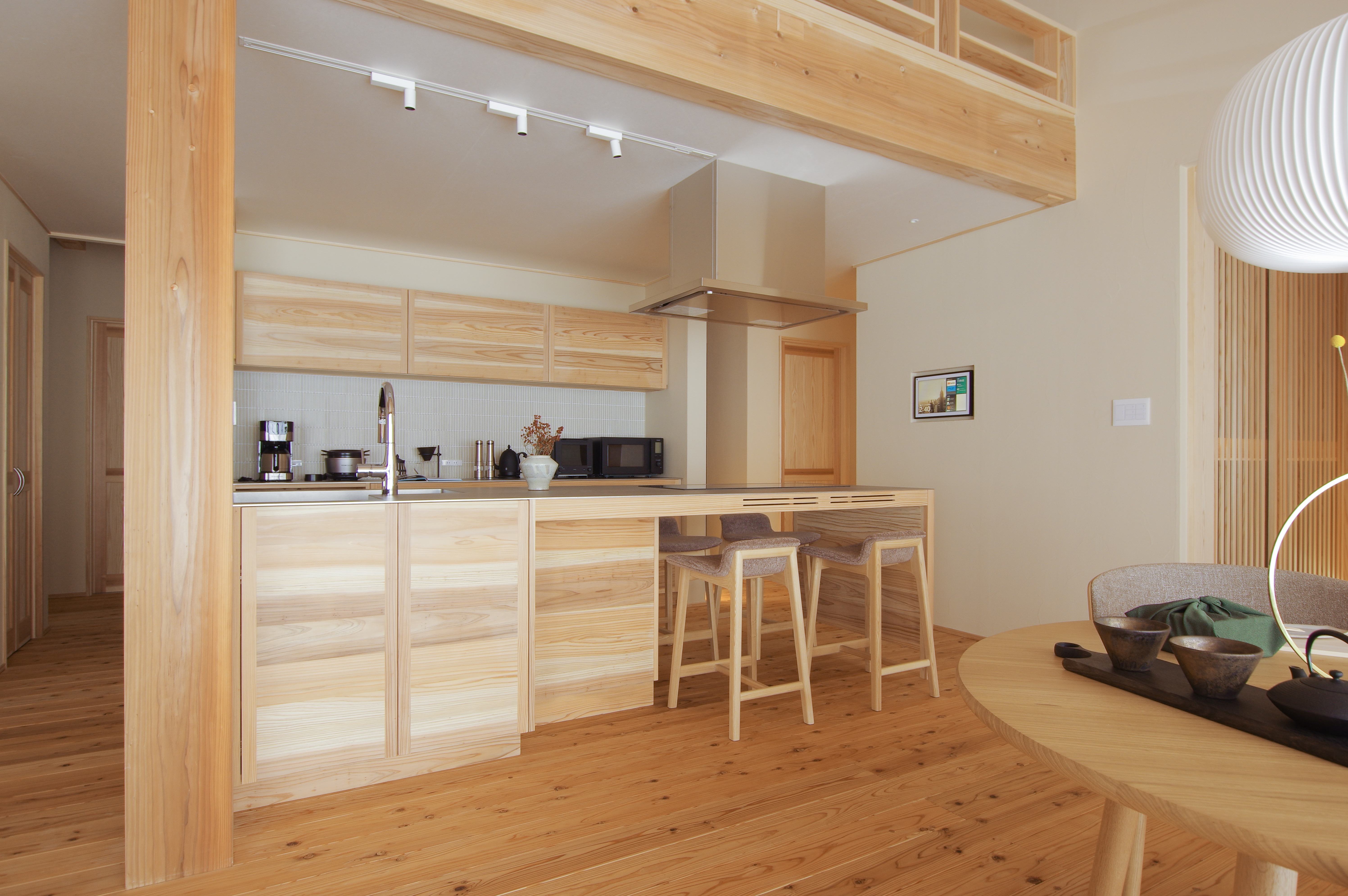 title: HOUSE 255 | Page No,268 | No.2 | sync-furniture | 株式会社 SYNC | 福岡県 家具工房 | オーダーメイドキッチン