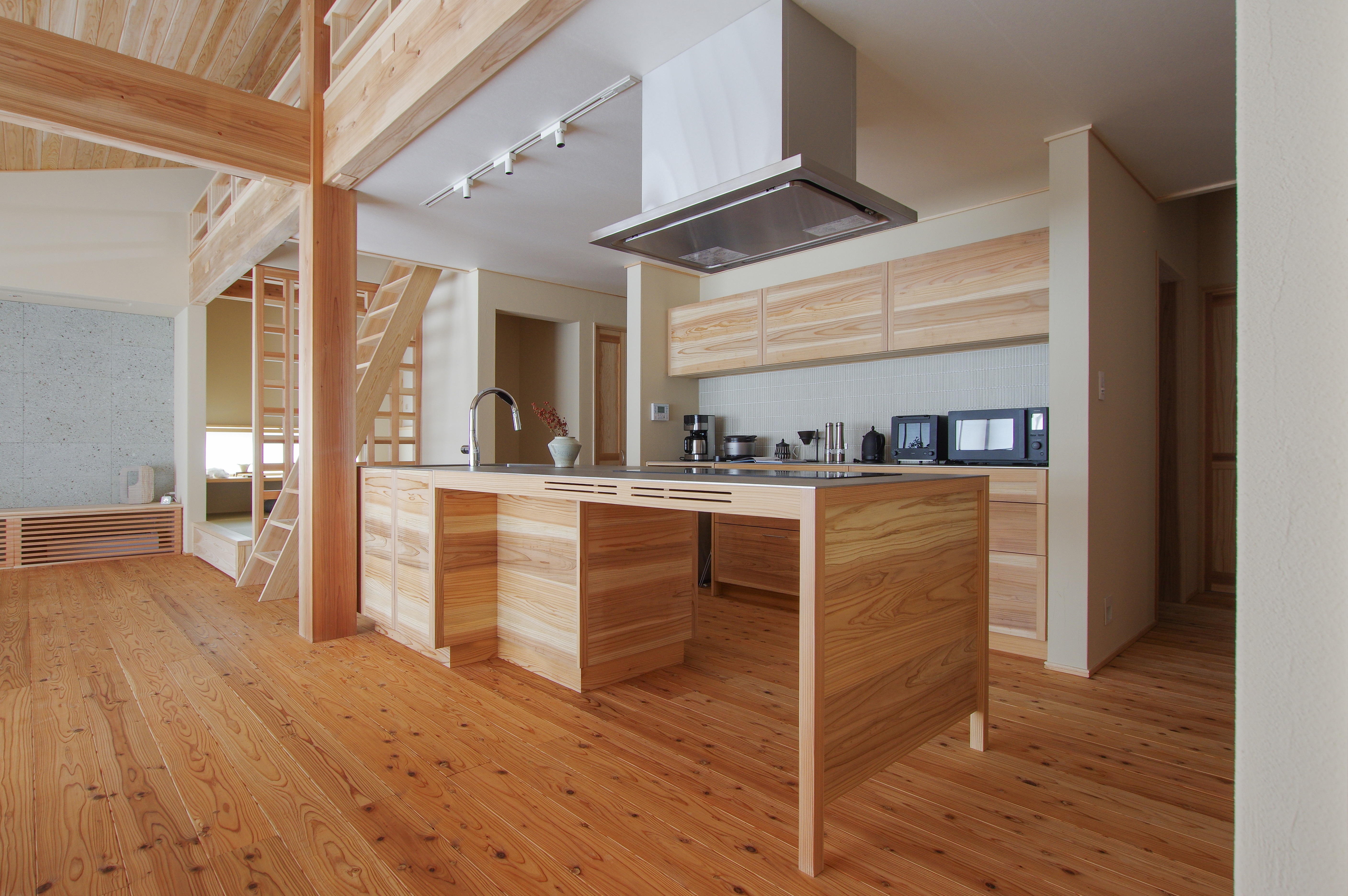 title: HOUSE 255 | Page No,268 | No.3 | sync-furniture | 株式会社 SYNC | 福岡県 家具工房 | オーダーメイドキッチン