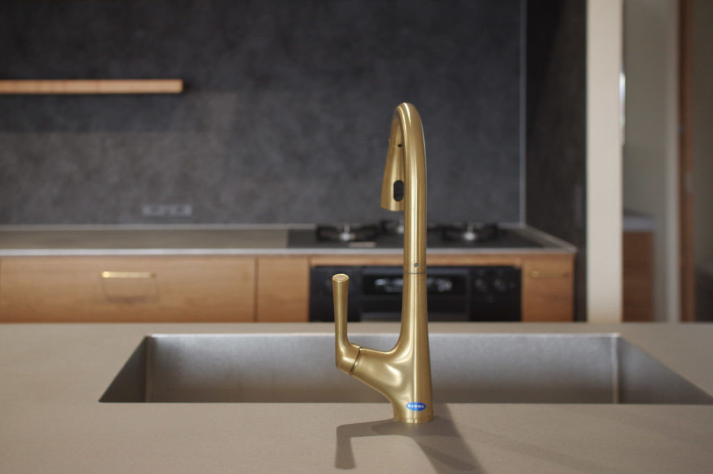 title: HOUSE 257 | Page No,270 | No.3 | sync-furniture | 株式会社 SYNC | 福岡県 家具工房 | オーダーメイドキッチン