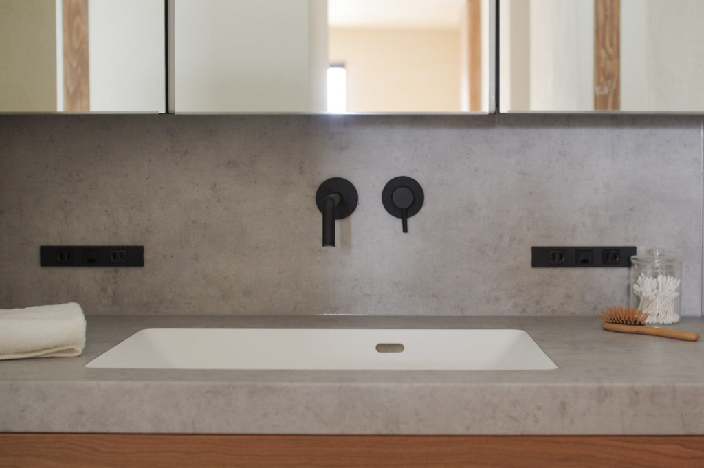 title: HOUSE 257 | Page No,270 | No.9 | sync-furniture | 株式会社 SYNC | 福岡県 家具工房 | オーダーメイドキッチン