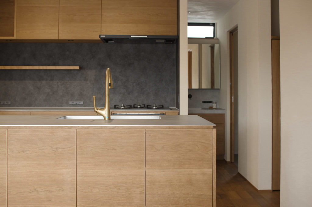 title: HOUSE 257 | Page No,270 | No.2 | sync-furniture | 株式会社 SYNC | 福岡県 家具工房 | オーダーメイドキッチン