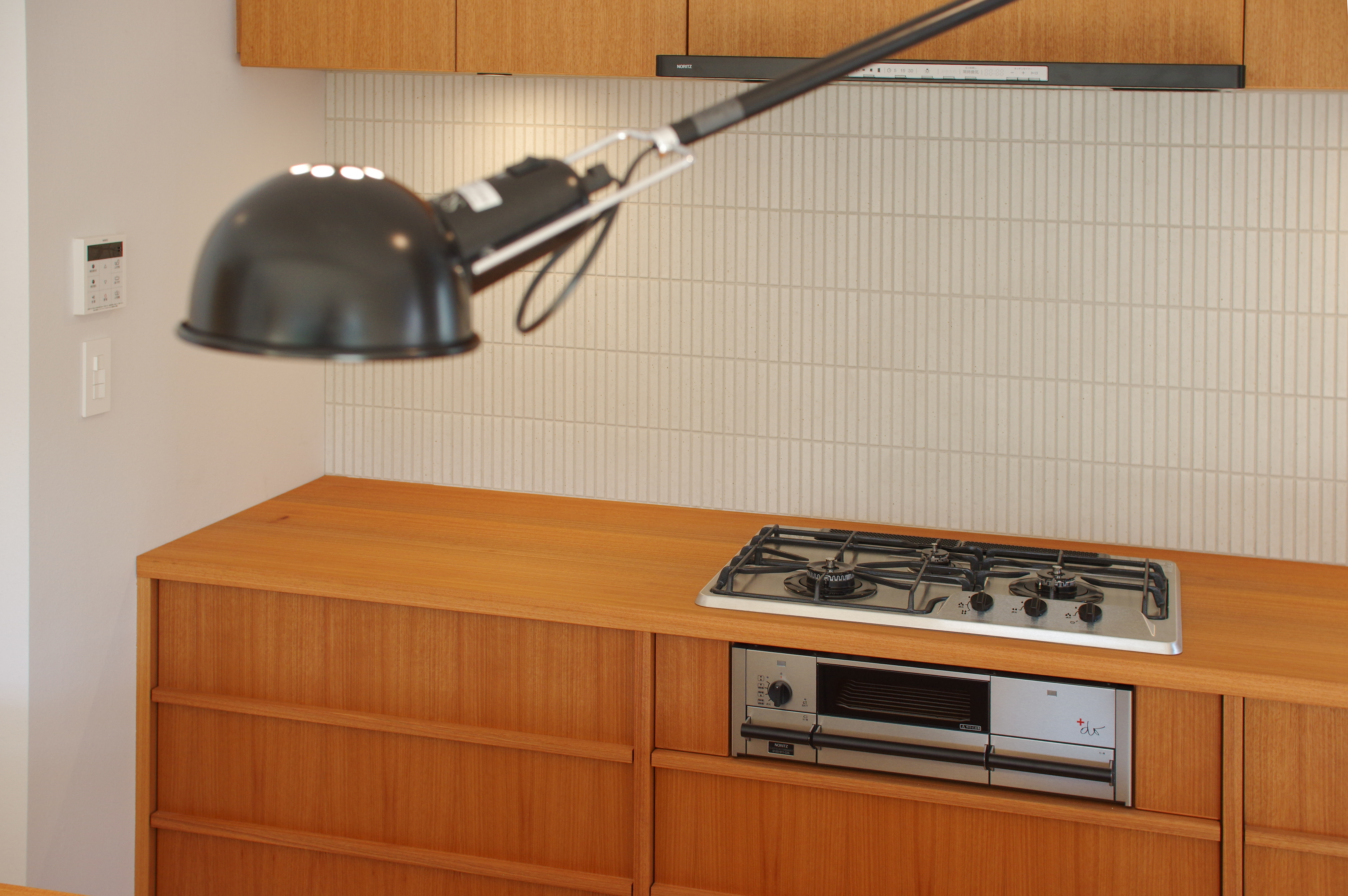 title: HOUSE 256 | Page No,269 | No.7 | sync-furniture | 株式会社 SYNC | 福岡県 家具工房 | オーダーメイドキッチン
