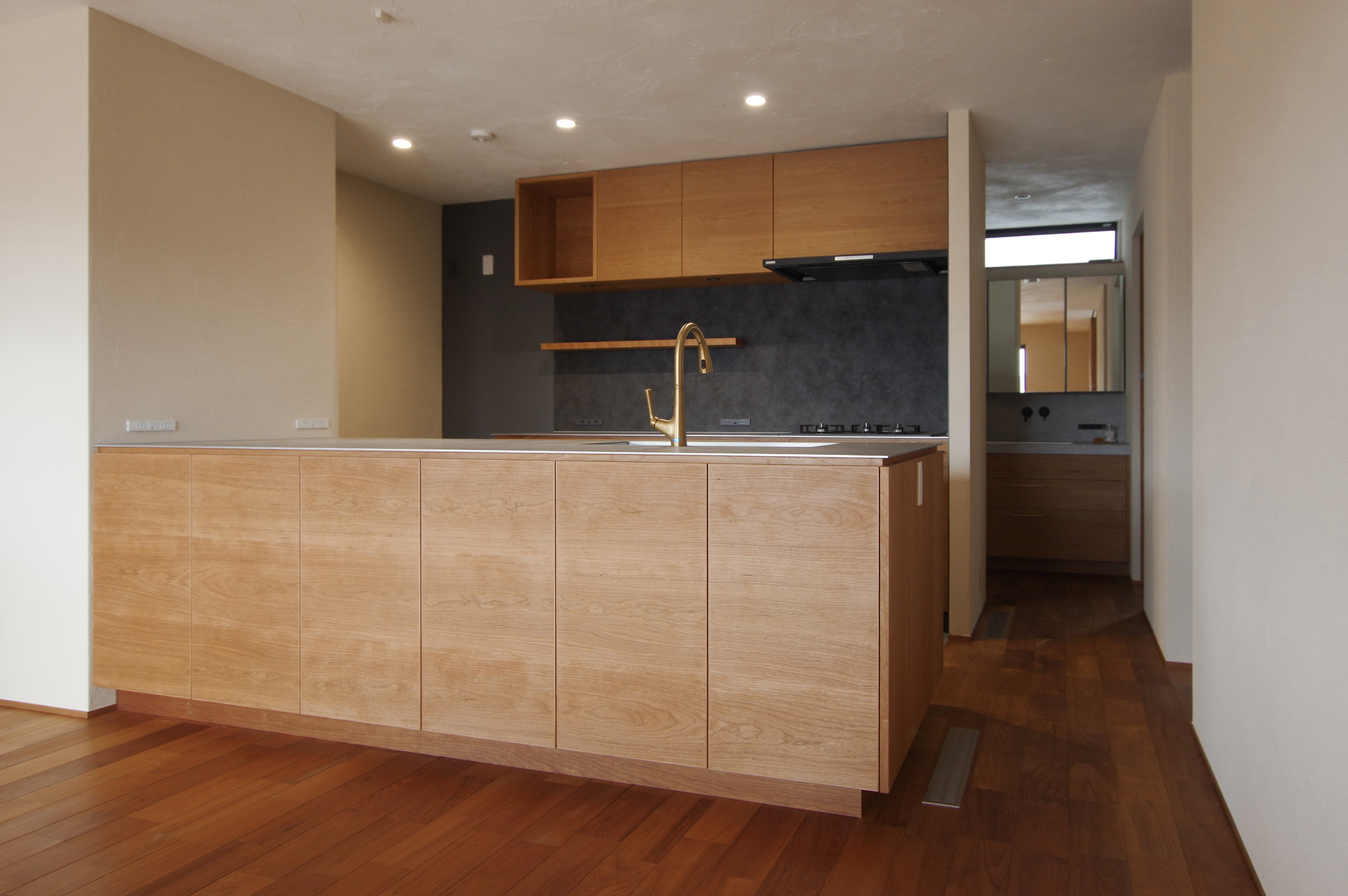 title: HOUSE 257 | Page No,270 | No.1 | sync-furniture | 株式会社 SYNC | 福岡県 家具工房 | オーダーメイドキッチン