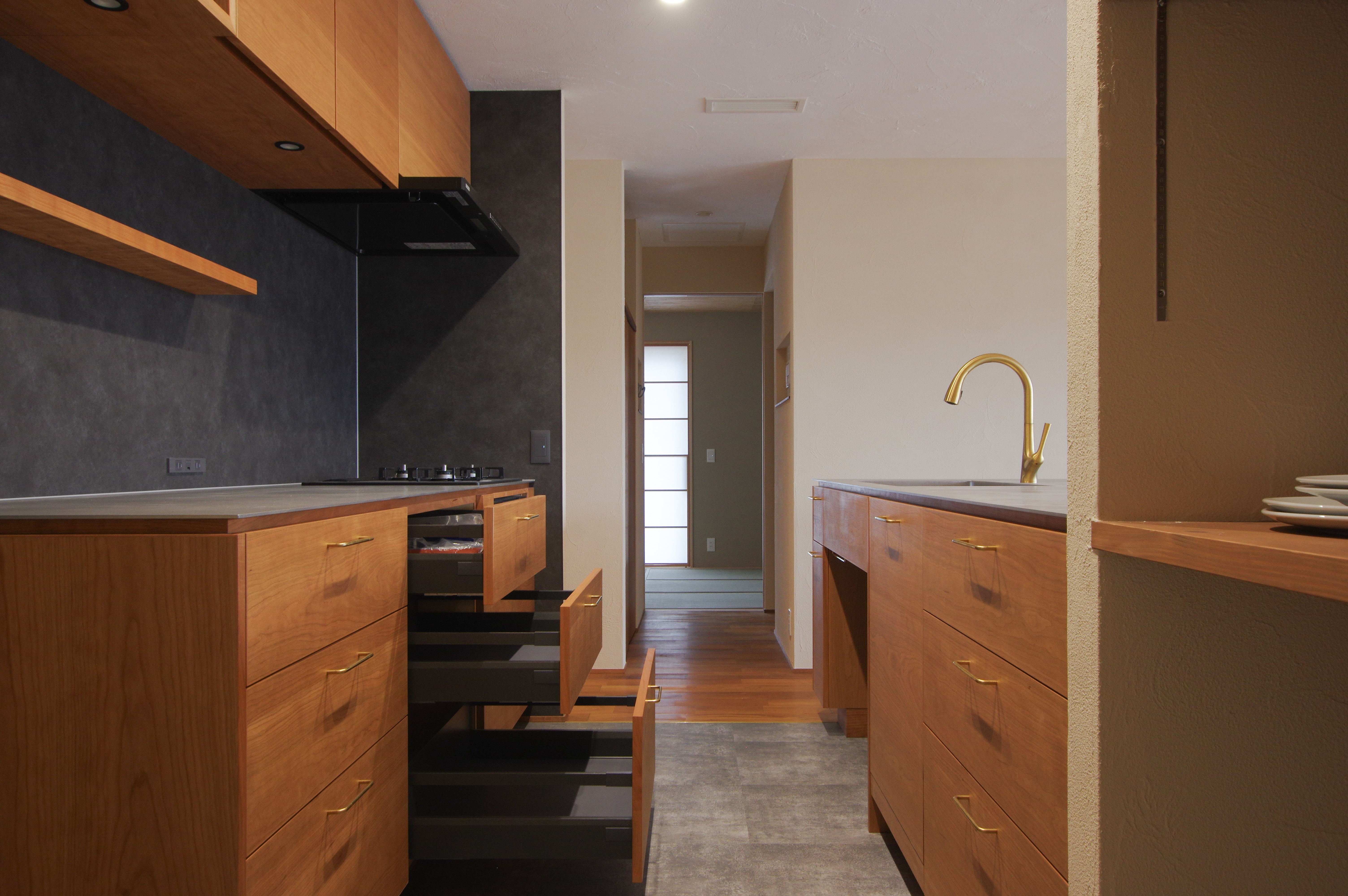 title: HOUSE 257 | Page No,270 | No.5 | sync-furniture | 株式会社 SYNC | 福岡県 家具工房 | オーダーメイドキッチン
