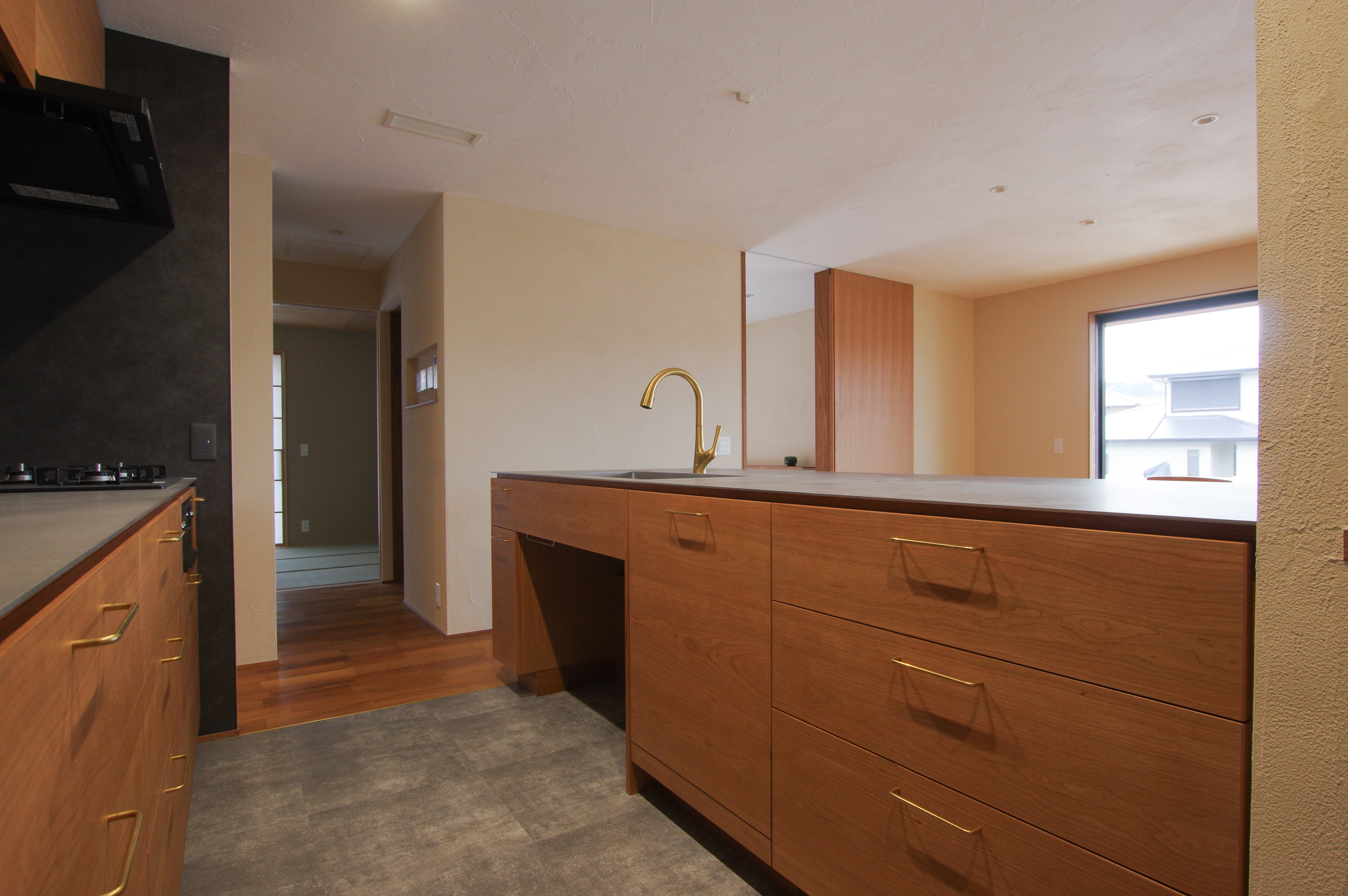 title: HOUSE 257 | Page No,270 | No.2 | sync-furniture | 株式会社 SYNC | 福岡県 家具工房 | オーダーメイドキッチン