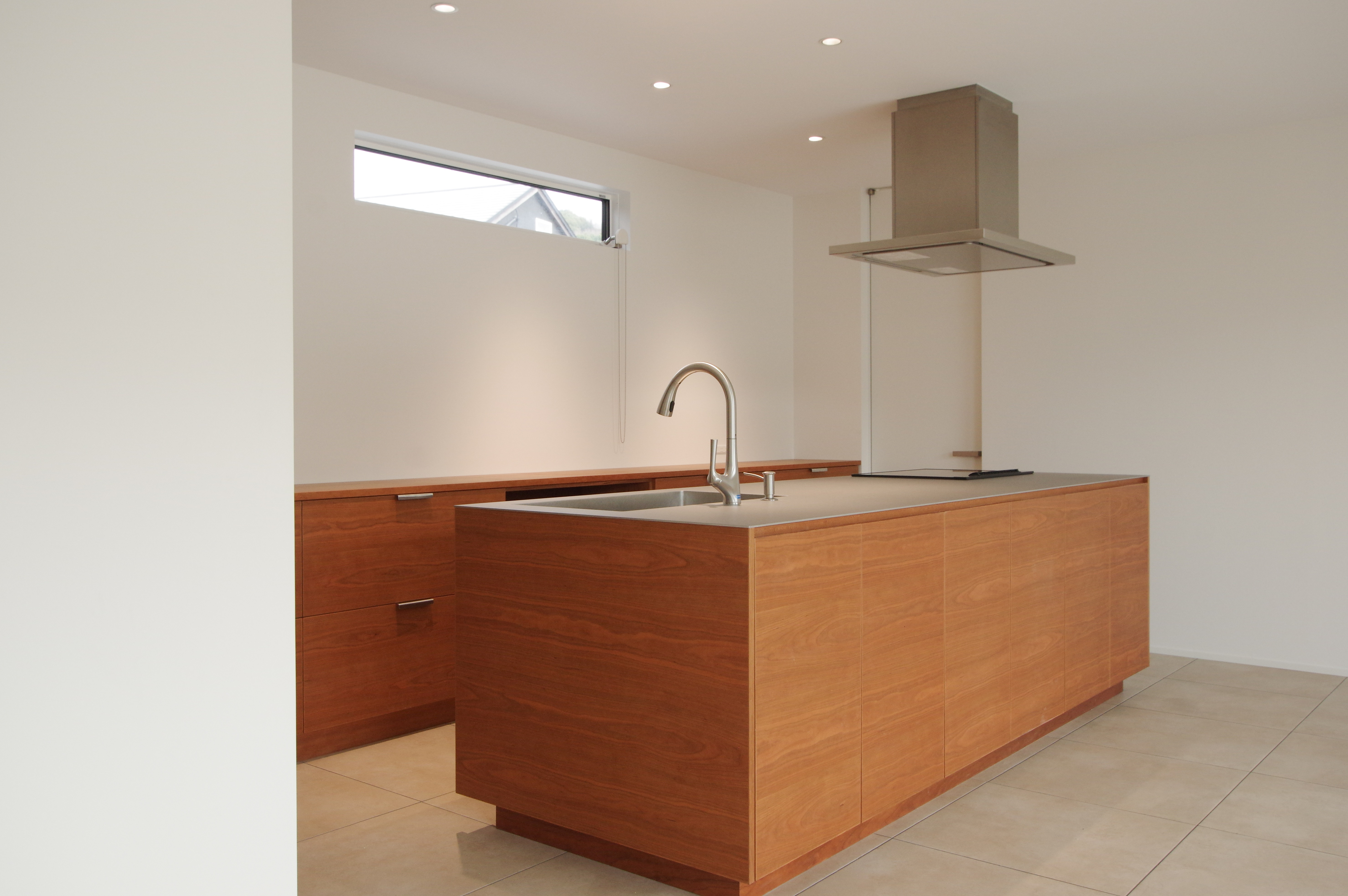 title: HOUSE 258 | Page No,271 | No.3 | sync-furniture | 株式会社 SYNC | 福岡県 家具工房 | オーダーメイドキッチン