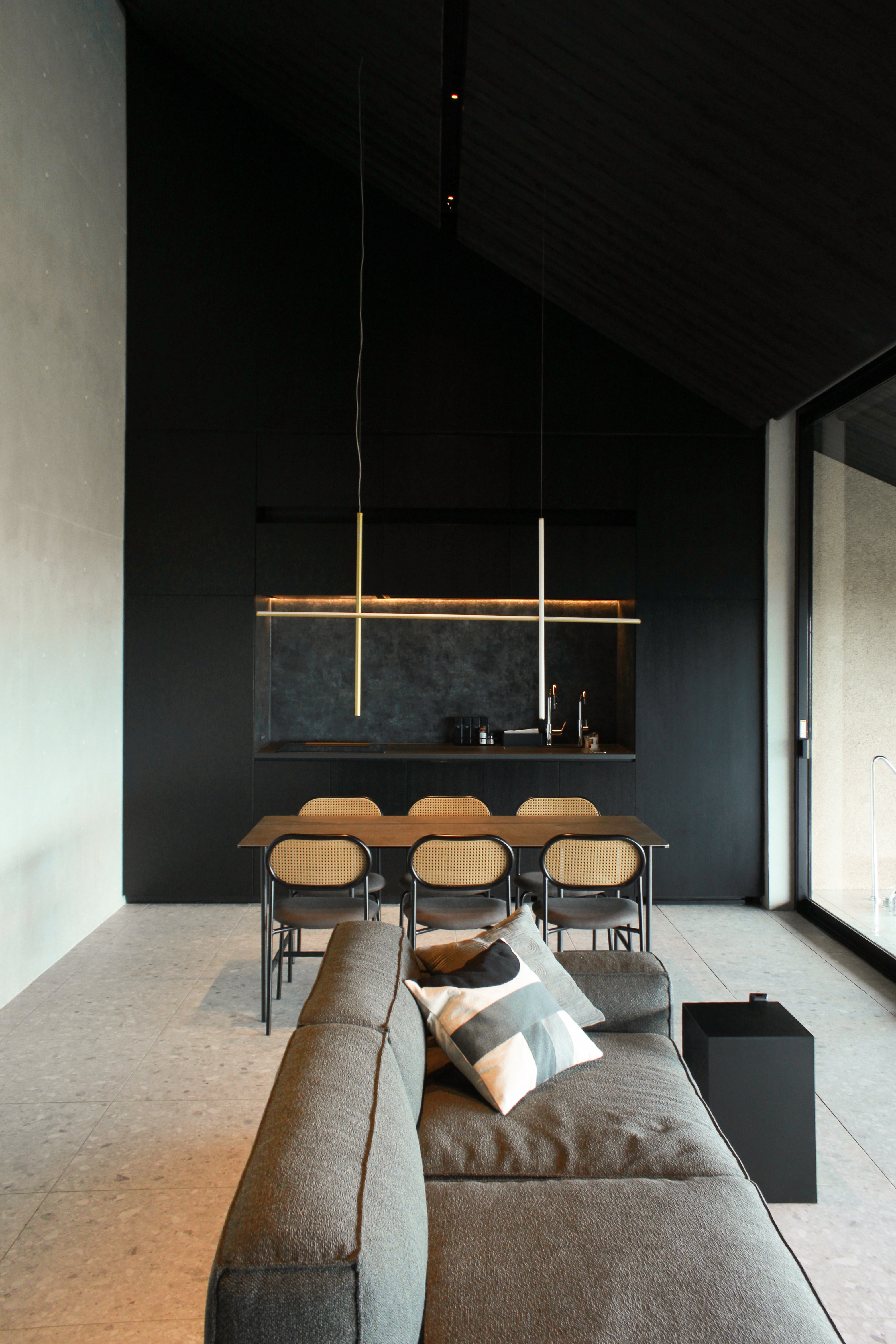 title: HOUSE 260 | Page No,273 | No.5 | sync-furniture | 株式会社 SYNC | 福岡県 家具工房 | オーダーメイドキッチン