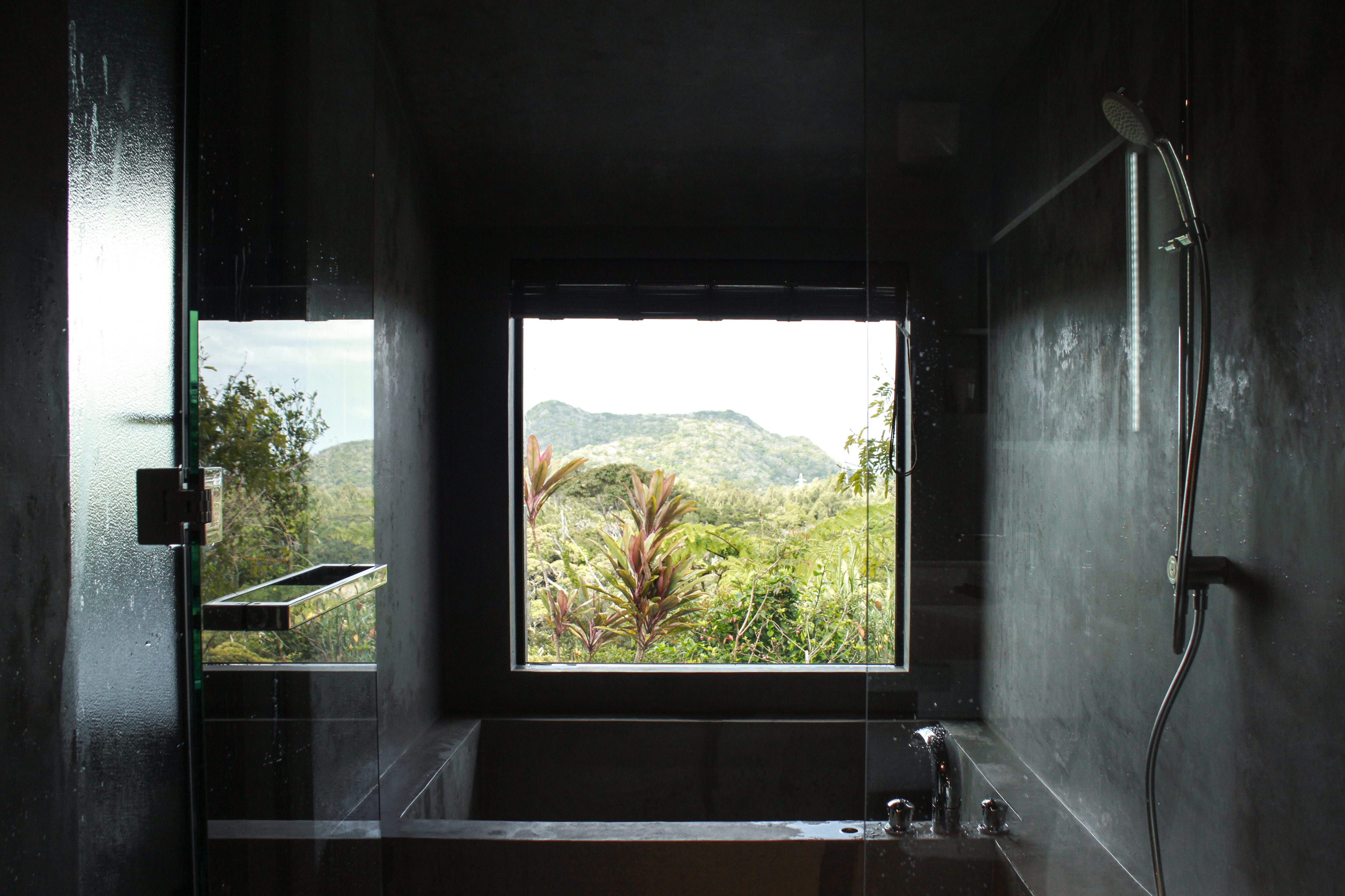 title: HOUSE 260 | Page No,273 | No.11 | sync-furniture | 株式会社 SYNC | 福岡県 家具工房 | オーダーメイドキッチン