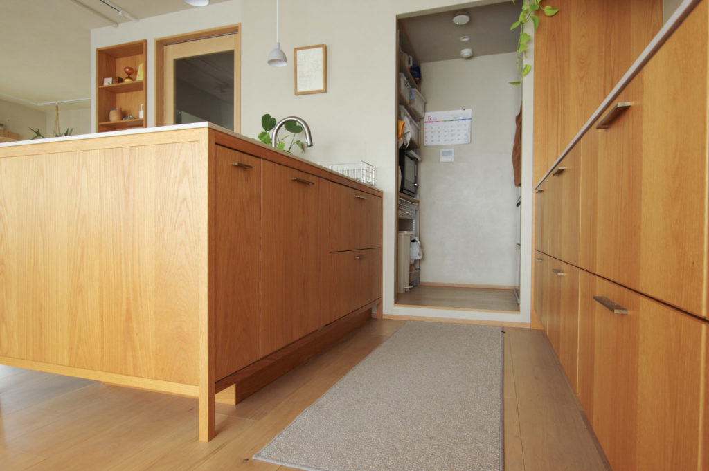 title: HOUSE 262 | Page No,275 | No.7 | sync-furniture | 株式会社 SYNC | 福岡県 家具工房 | オーダーメイドキッチン