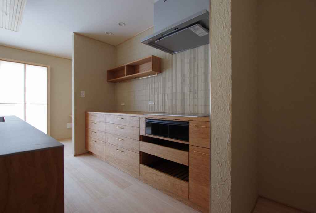 title: HOUSE 261 | Page No,274 | No.9 | sync-furniture | 株式会社 SYNC | 福岡県 家具工房 | オーダーメイドキッチン