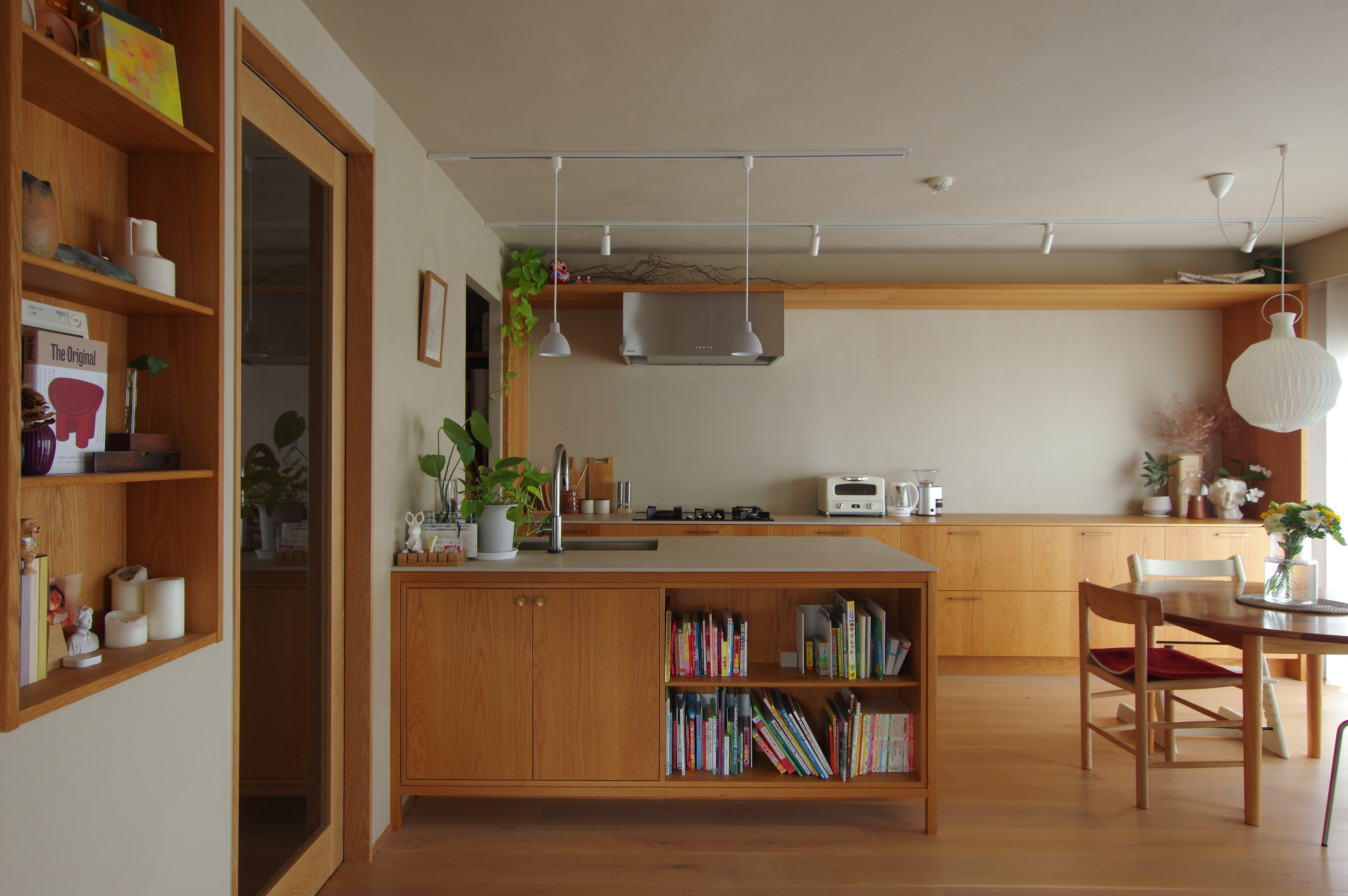 title: HOUSE 262 | Page No,275 | No.2 | sync-furniture | 株式会社 SYNC | 福岡県 家具工房 | オーダーメイドキッチン
