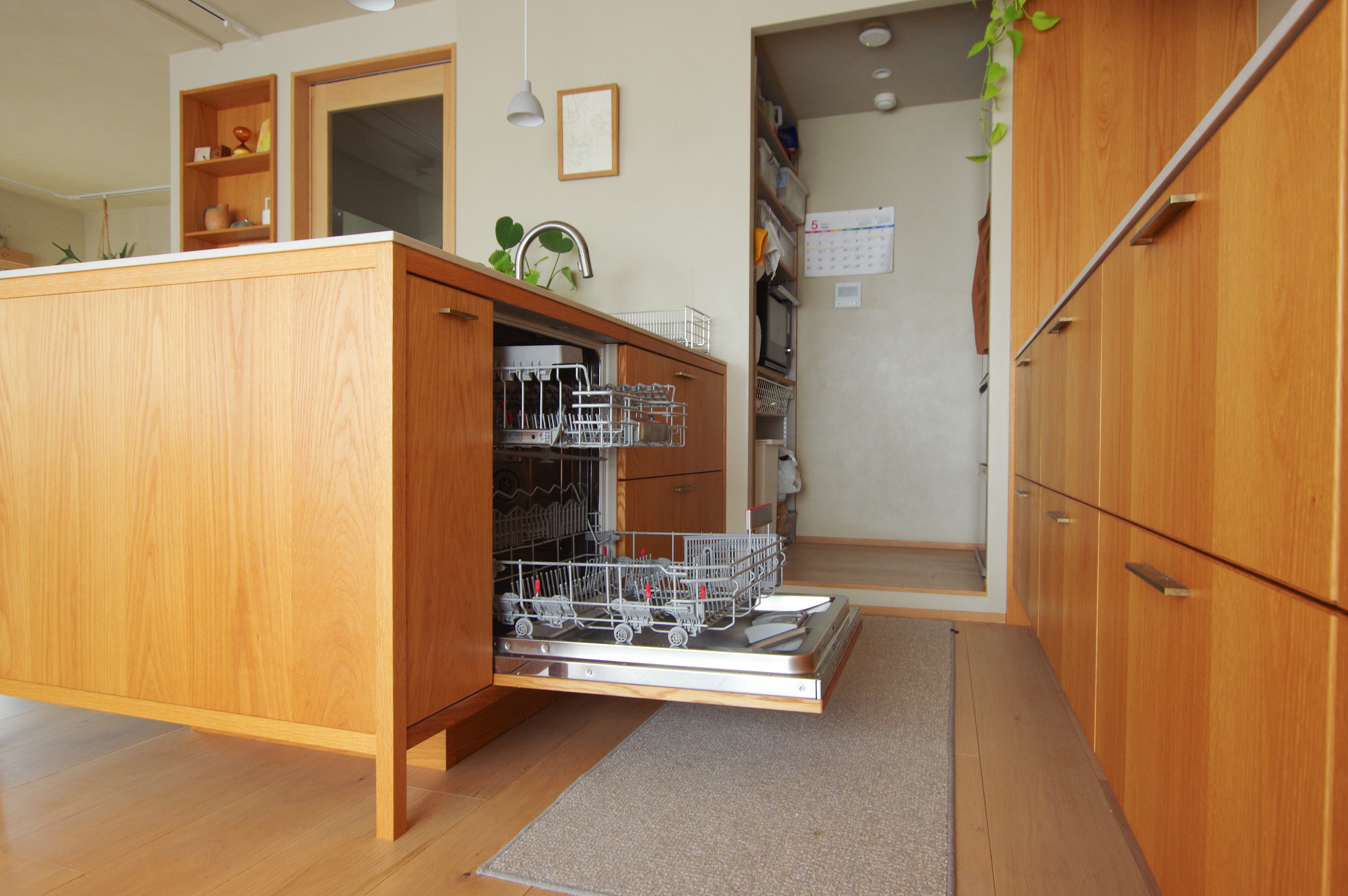 title: HOUSE 262 | Page No,275 | No.9 | sync-furniture | 株式会社 SYNC | 福岡県 家具工房 | オーダーメイドキッチン