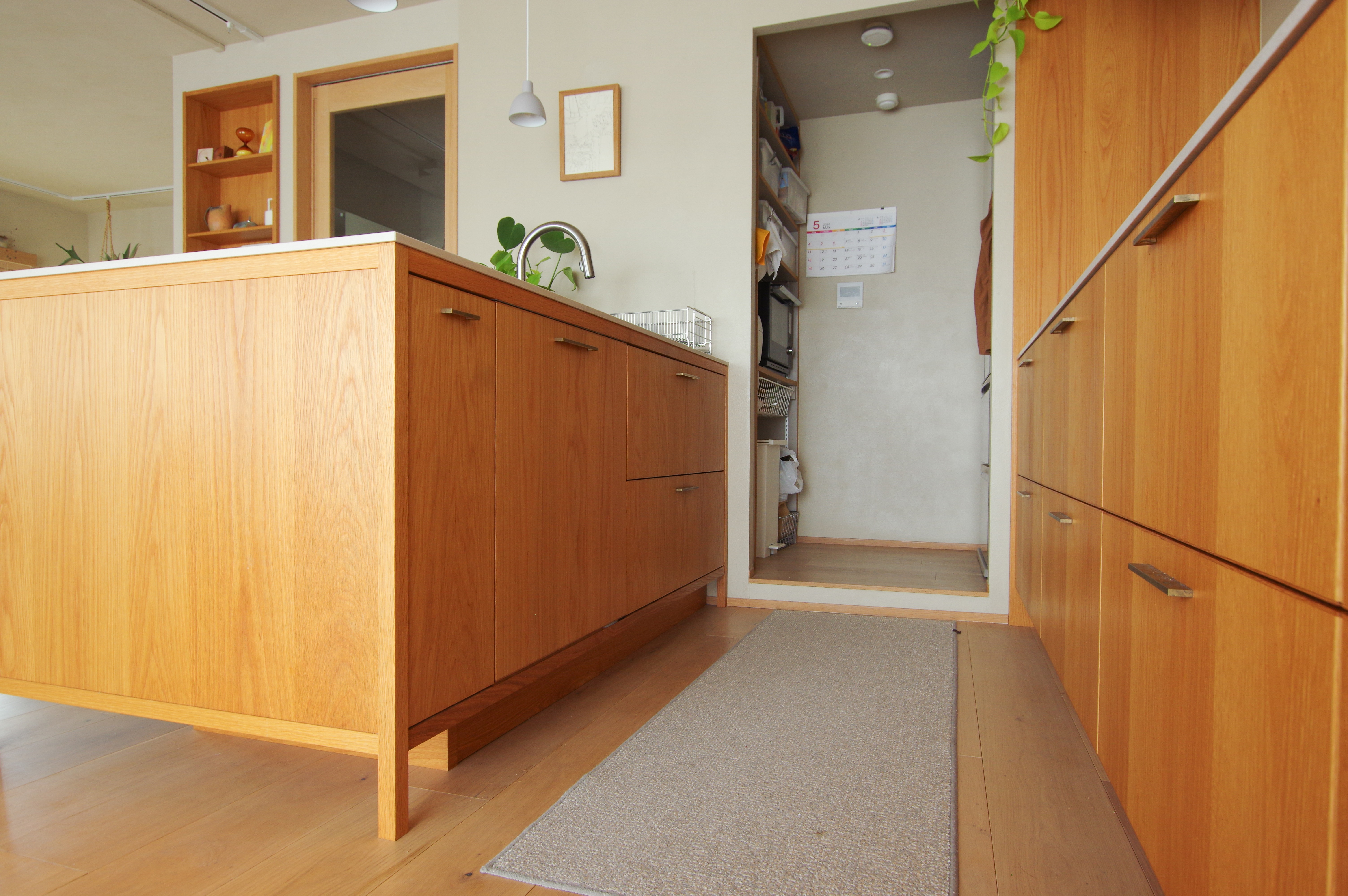 title: HOUSE 262 | Page No,275 | No.8 | sync-furniture | 株式会社 SYNC | 福岡県 家具工房 | オーダーメイドキッチン