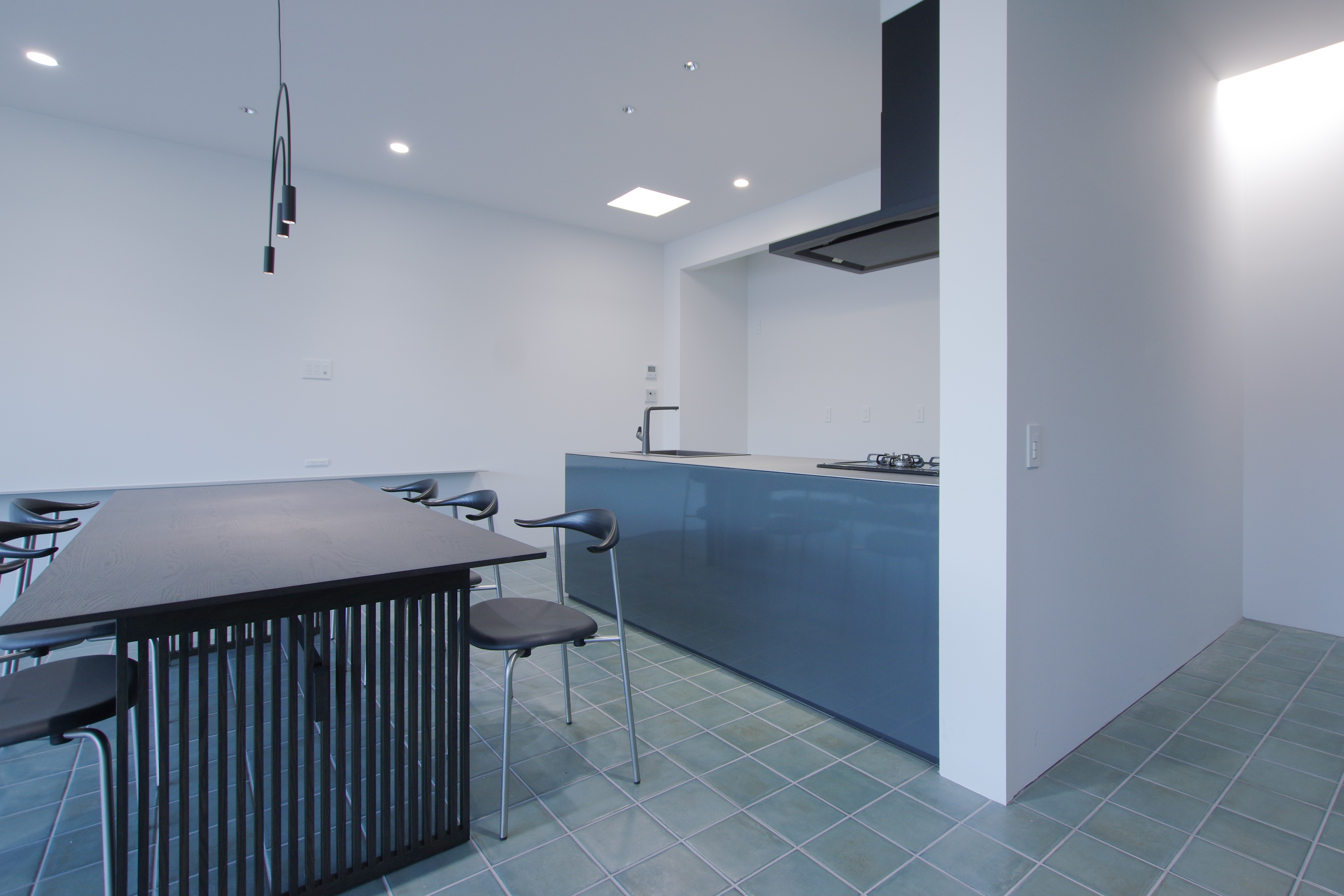 title: HOUSE 264 | Page No,277 | No.4 | sync-furniture | 株式会社 SYNC | 福岡県 家具工房 | オーダーメイドキッチン