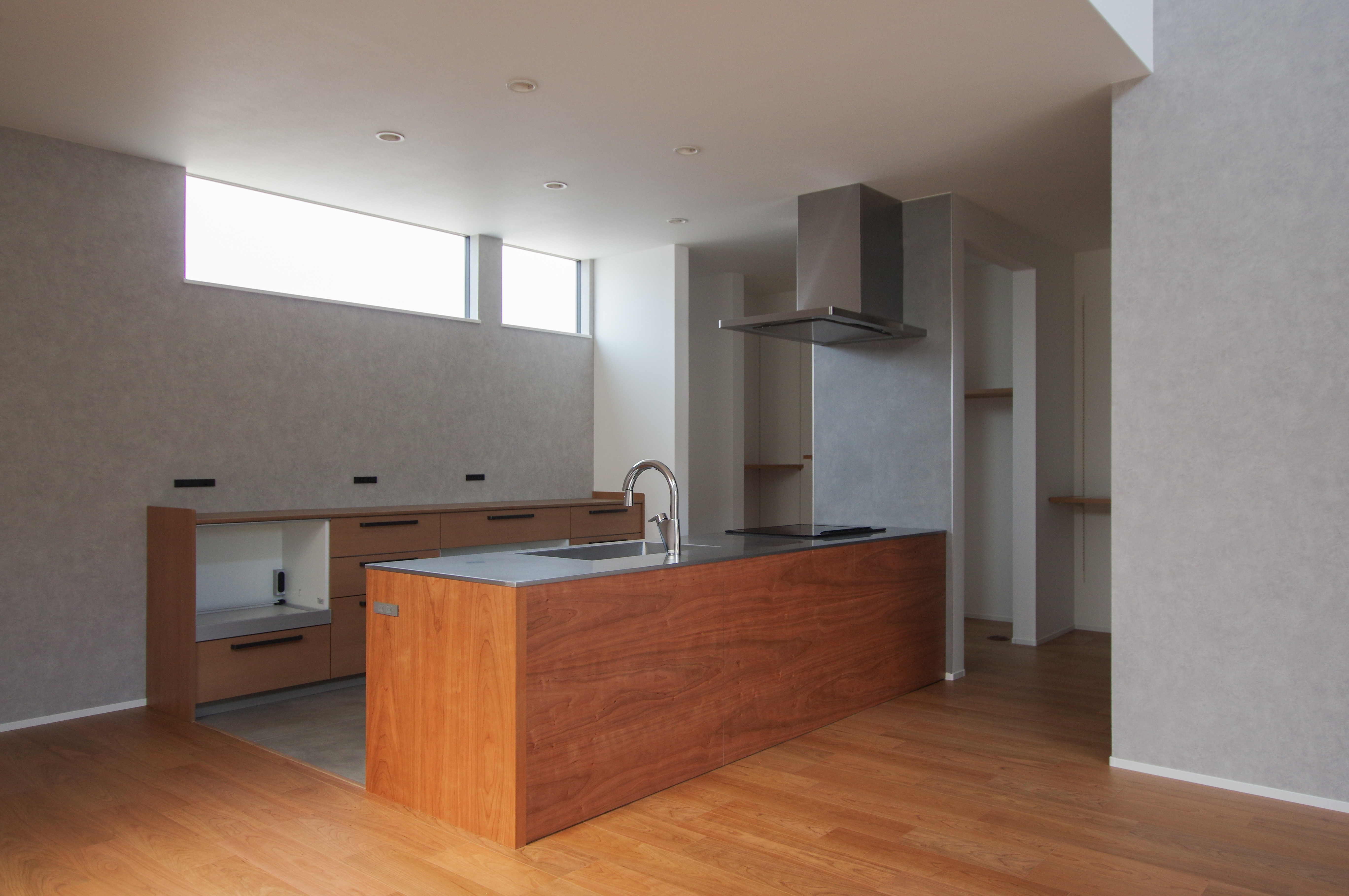 title: HOUSE 266 | Page No,282 | No.1 | sync-furniture | 株式会社 SYNC | 福岡県 家具工房 | オーダーメイドキッチン