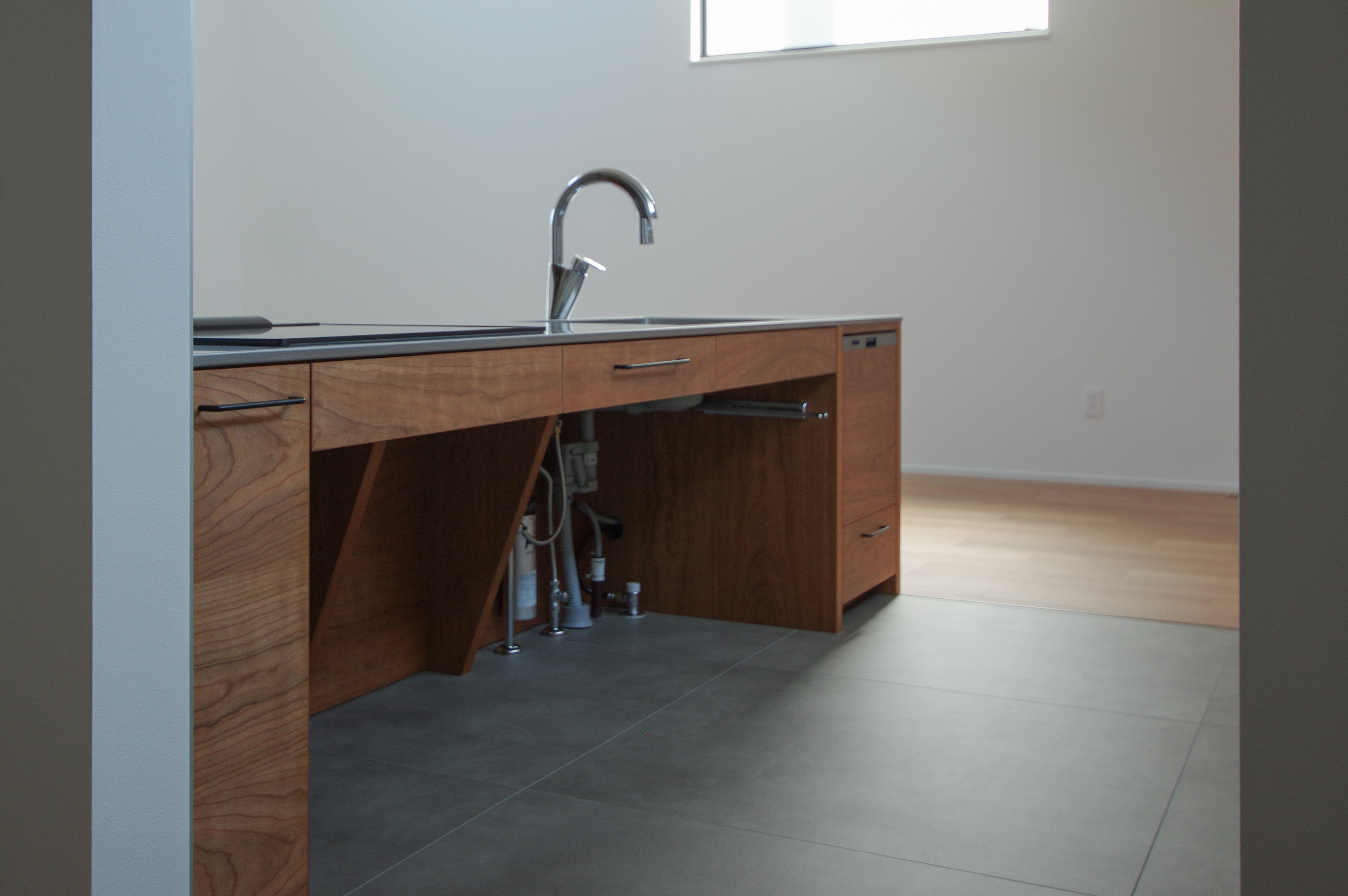 title: HOUSE 266 | Page No,282 | No.7 | sync-furniture | 株式会社 SYNC | 福岡県 家具工房 | オーダーメイドキッチン