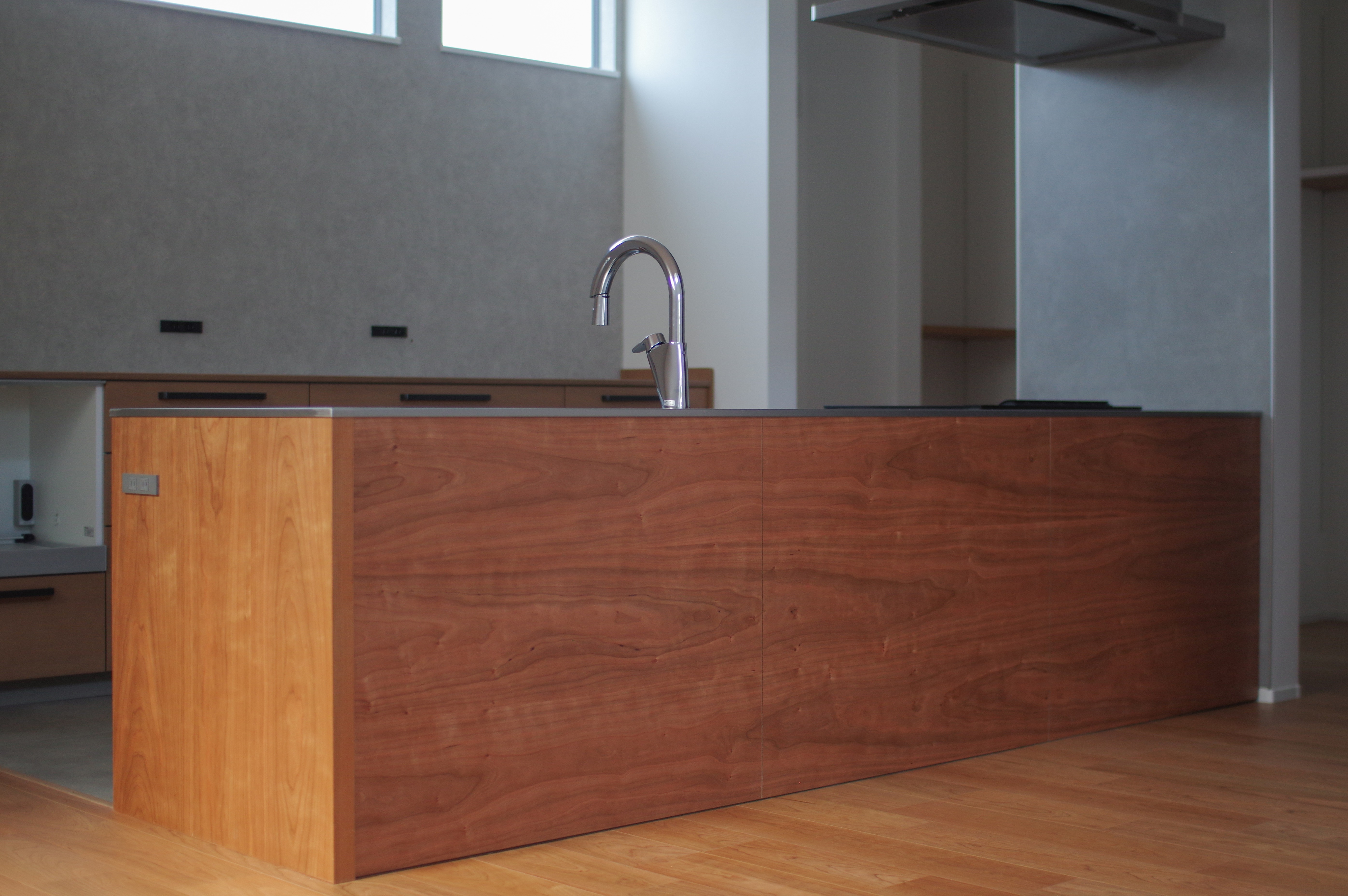 title: HOUSE 266 | Page No,282 | No.17 | sync-furniture | 株式会社 SYNC | 福岡県 家具工房 | オーダーメイドキッチン