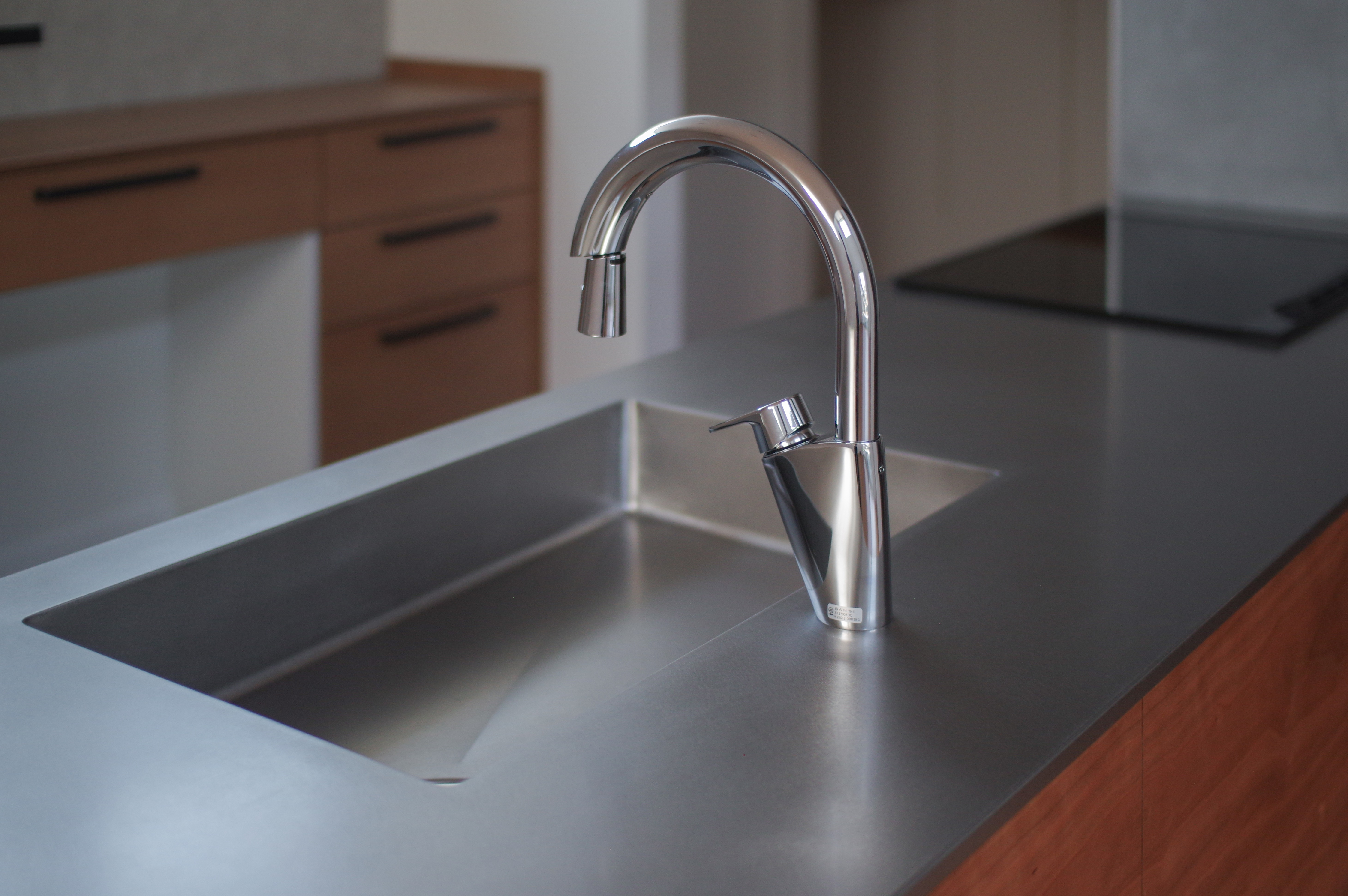 title: HOUSE 266 | Page No,282 | No.9 | sync-furniture | 株式会社 SYNC | 福岡県 家具工房 | オーダーメイドキッチン