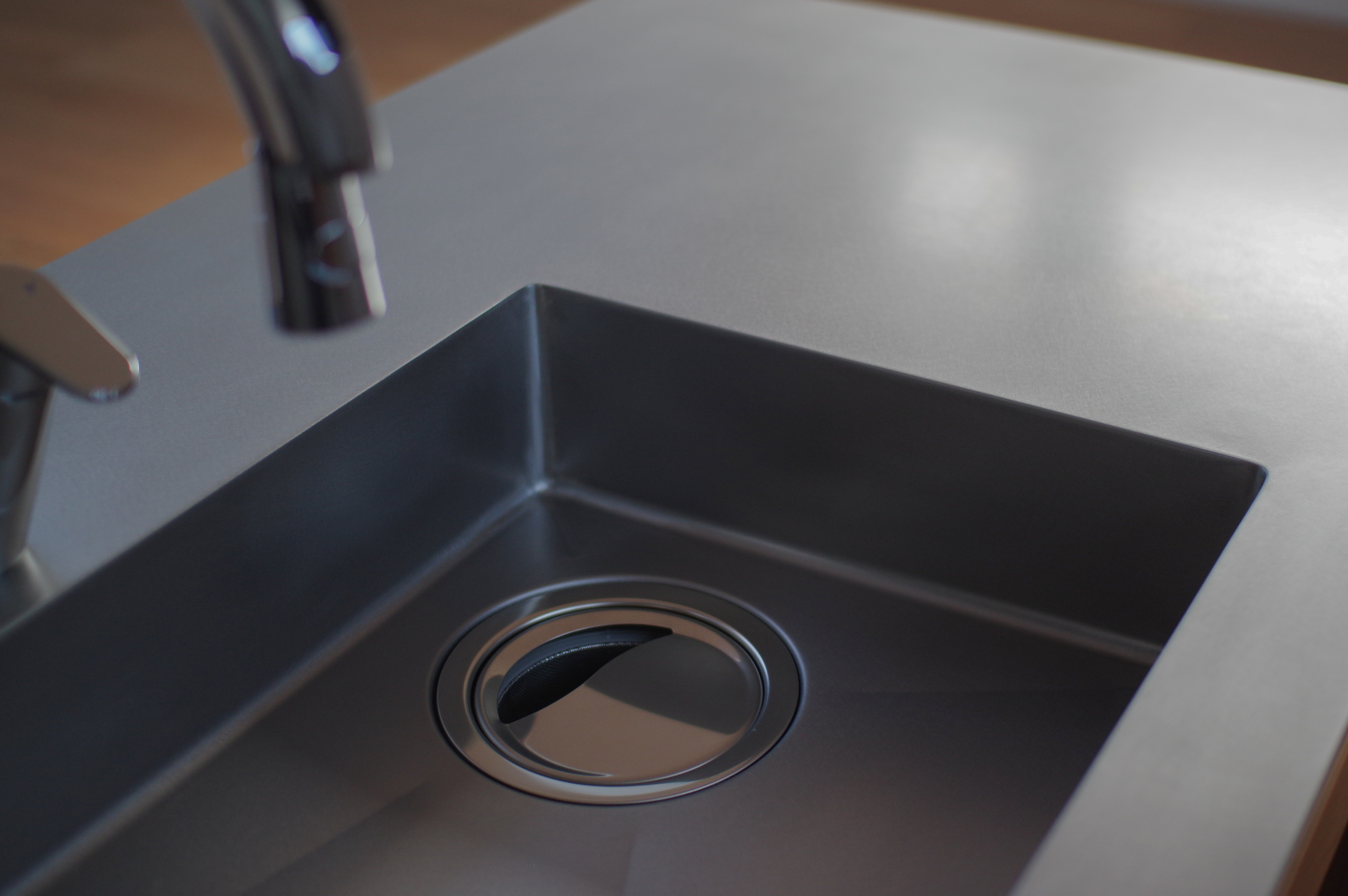 title: HOUSE 266 | Page No,282 | No.10 | sync-furniture | 株式会社 SYNC | 福岡県 家具工房 | オーダーメイドキッチン