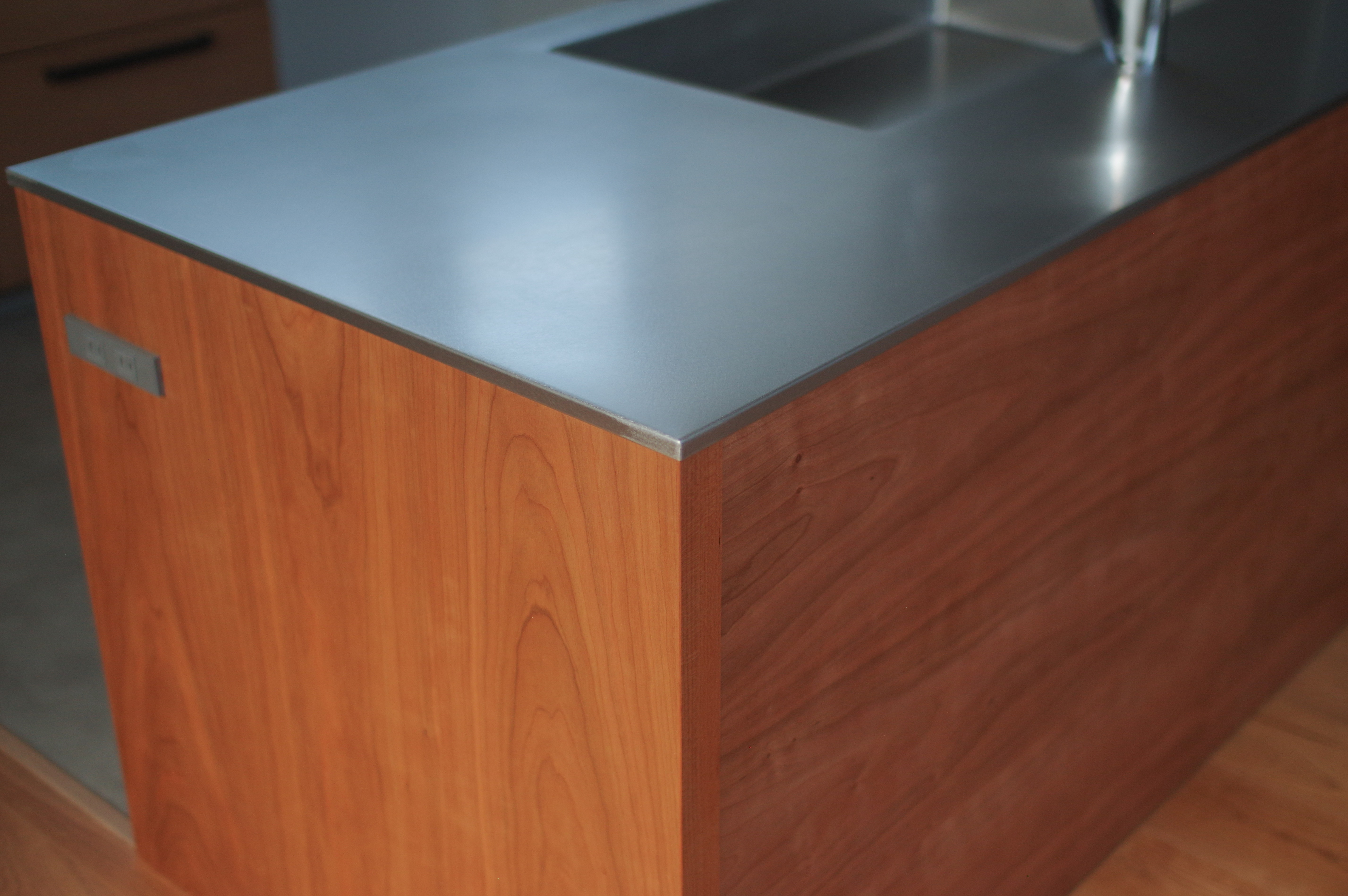 title: HOUSE 266 | Page No,282 | No.16 | sync-furniture | 株式会社 SYNC | 福岡県 家具工房 | オーダーメイドキッチン