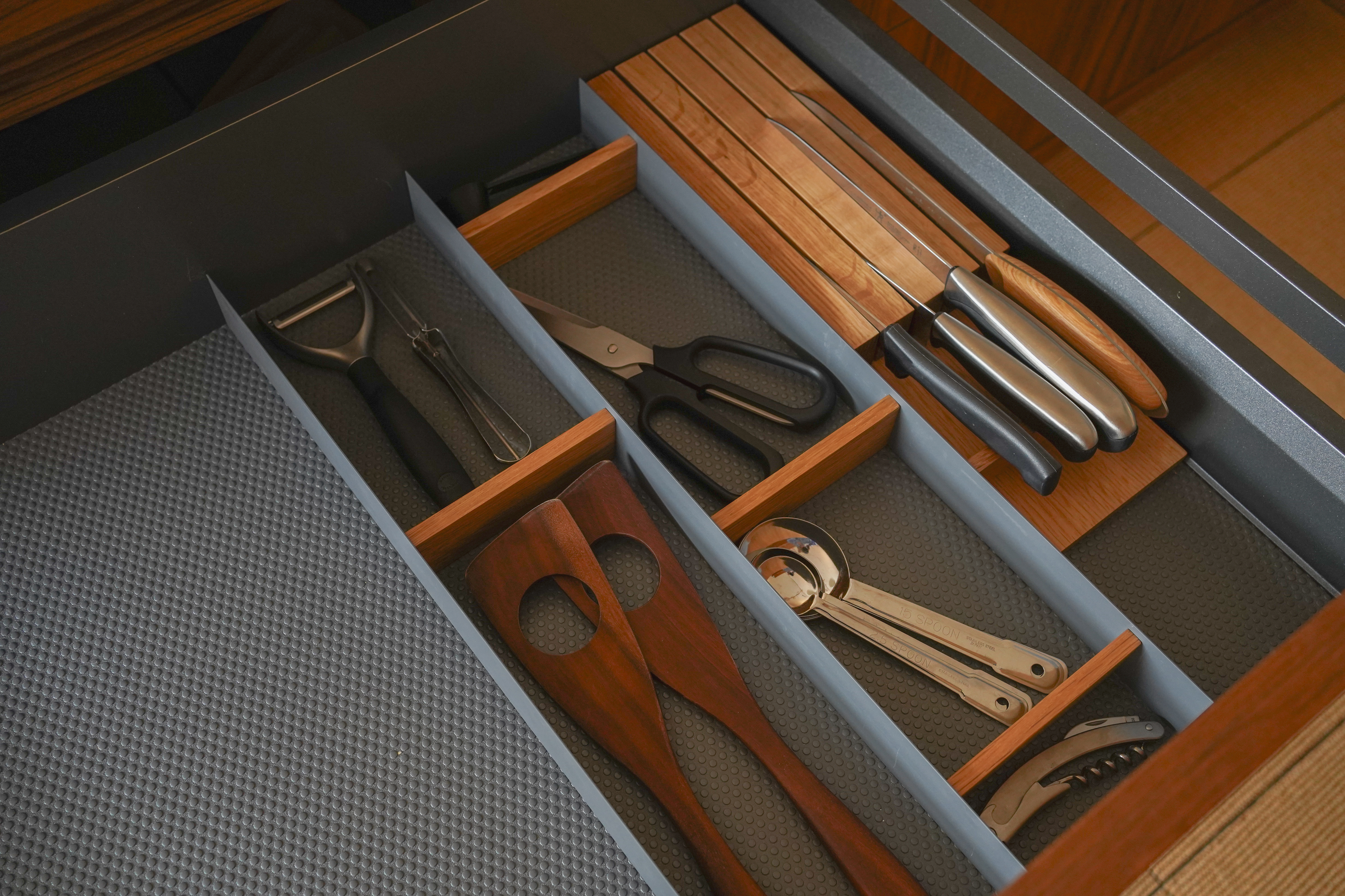 title: キッチン・家具の仕様について | Page No,283 | No.7 | sync-furniture | 株式会社 SYNC | 福岡県 家具工房 | オーダーメイドキッチン