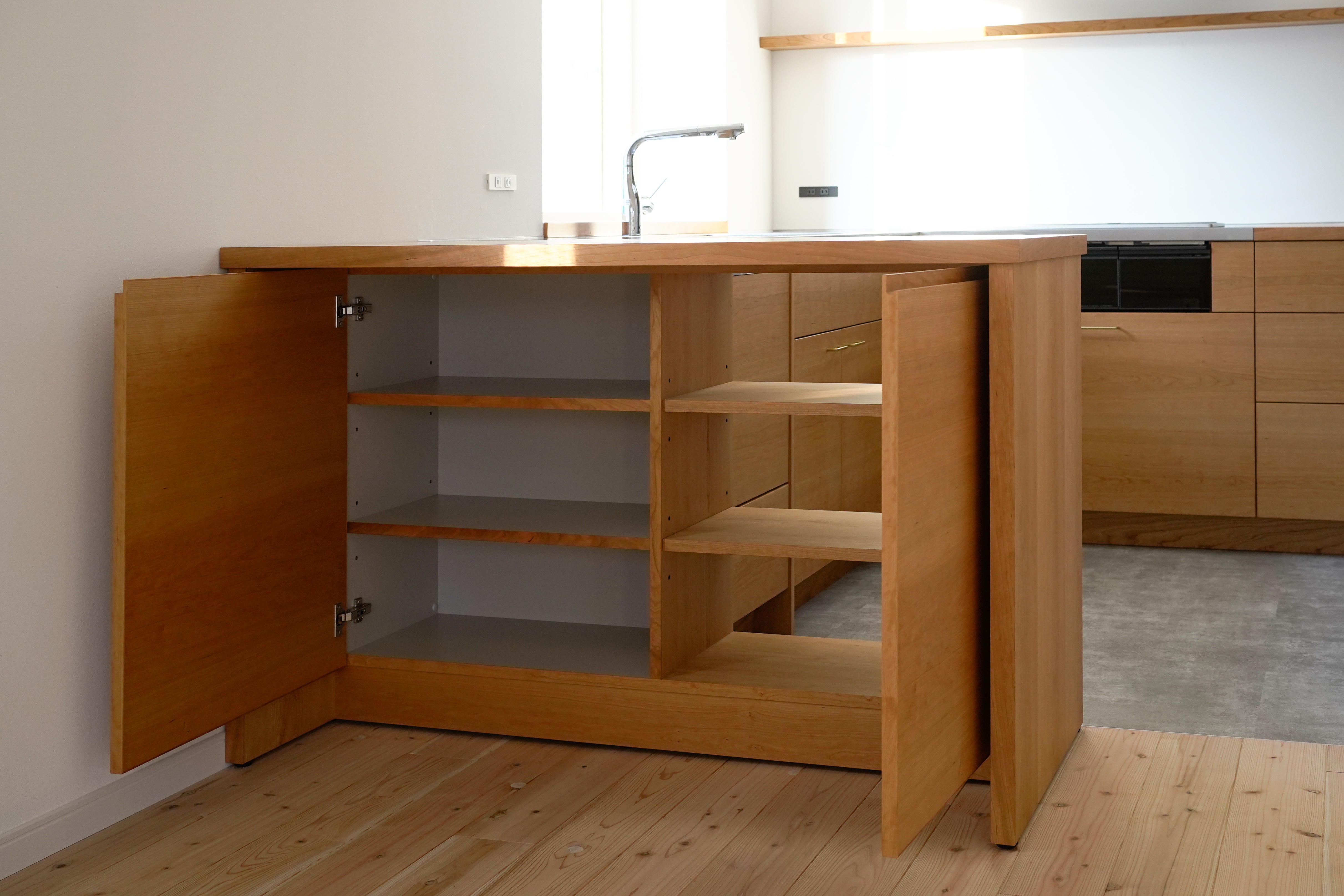 title: キッチン・家具の仕様について | Page No,283 | No.8 | sync-furniture | 株式会社 SYNC | 福岡県 家具工房 | オーダーメイドキッチン