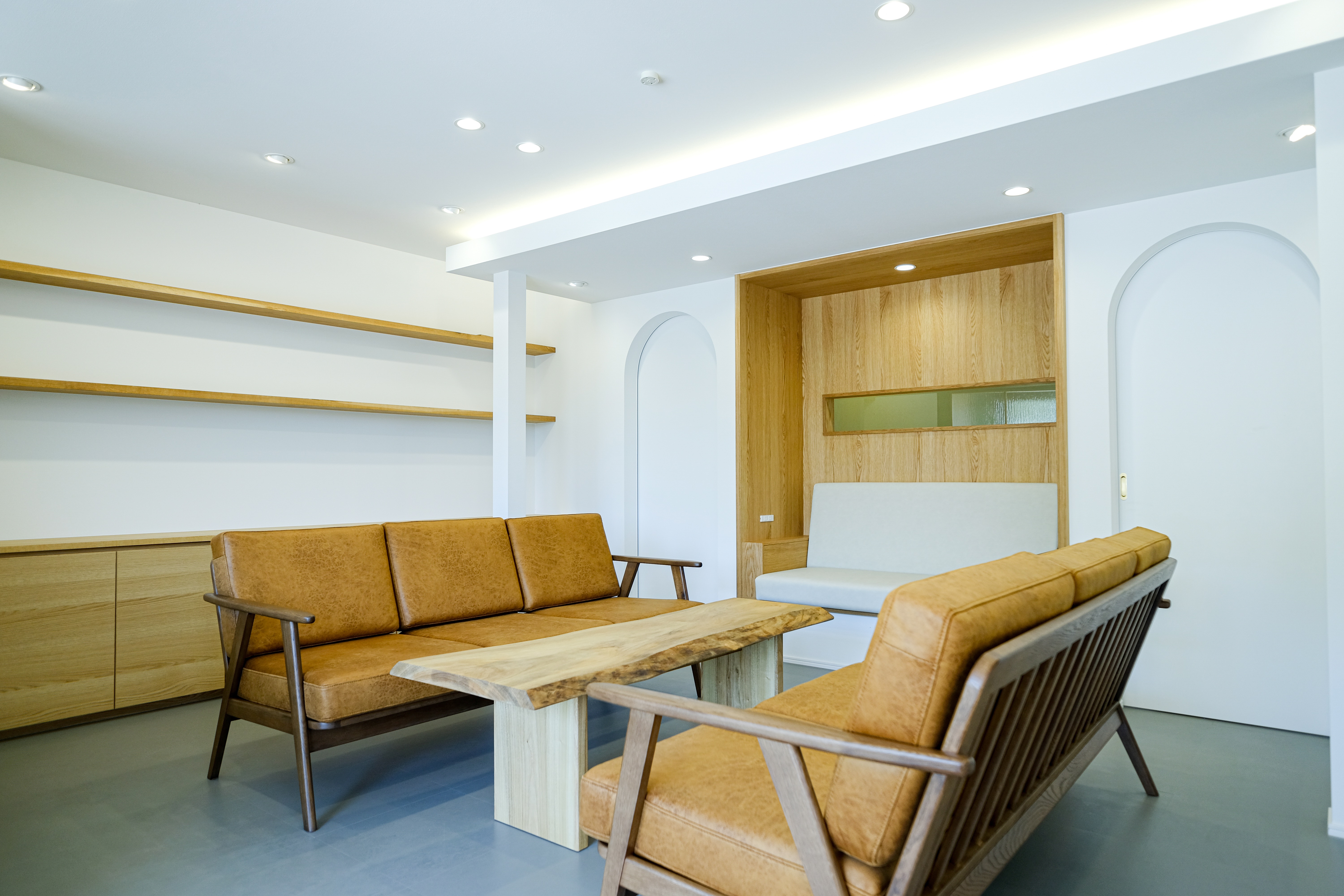 title: OFFICE｜HACHIKEN | Page No,286 | No.8 | sync-furniture | 株式会社 SYNC | 福岡県 家具工房 | オーダーメイドキッチン