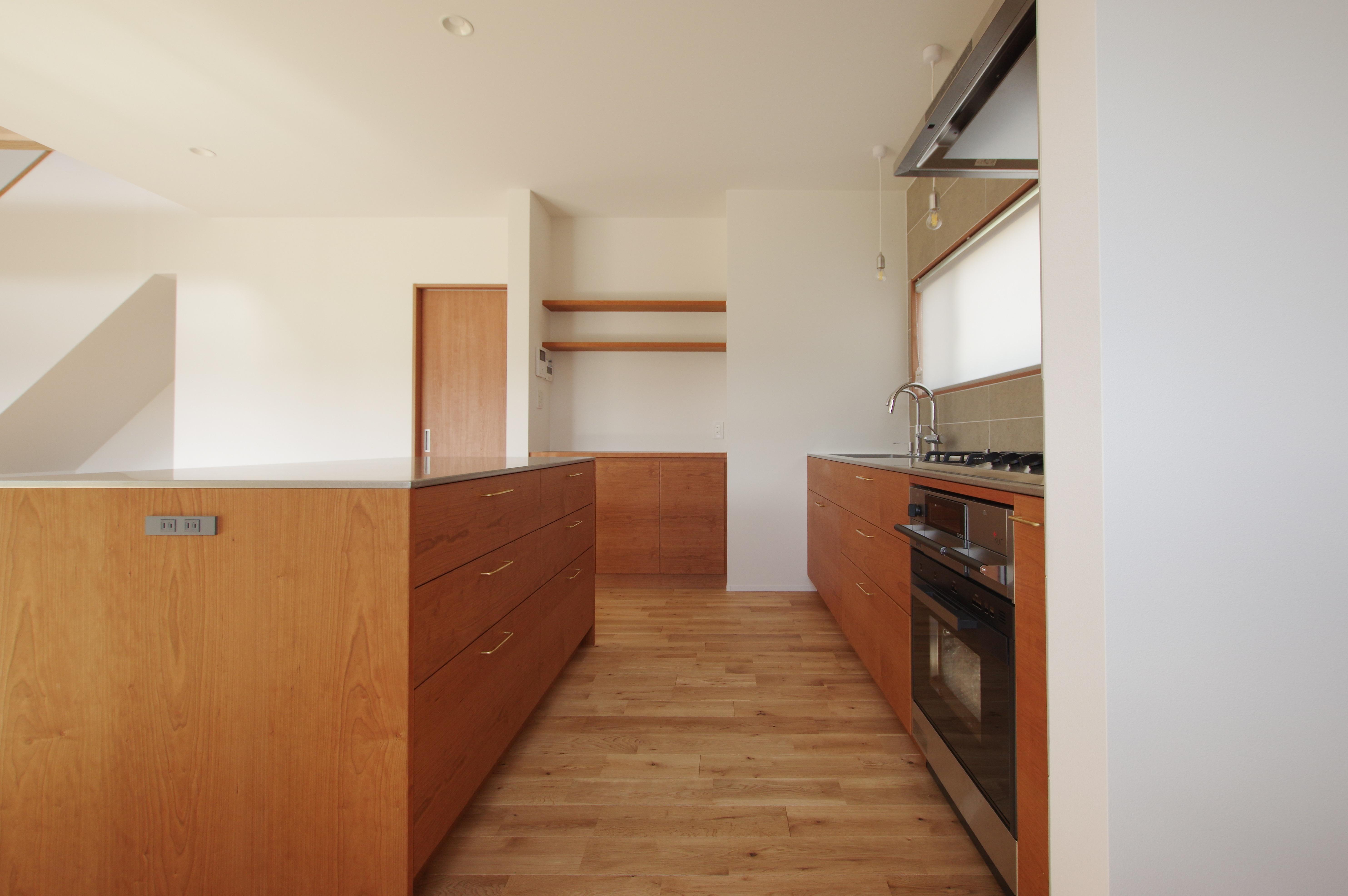 title: HOUSE 274 | Page No,293 | No.5 | sync-furniture | 株式会社 SYNC | 福岡県 家具工房 | オーダーメイドキッチン