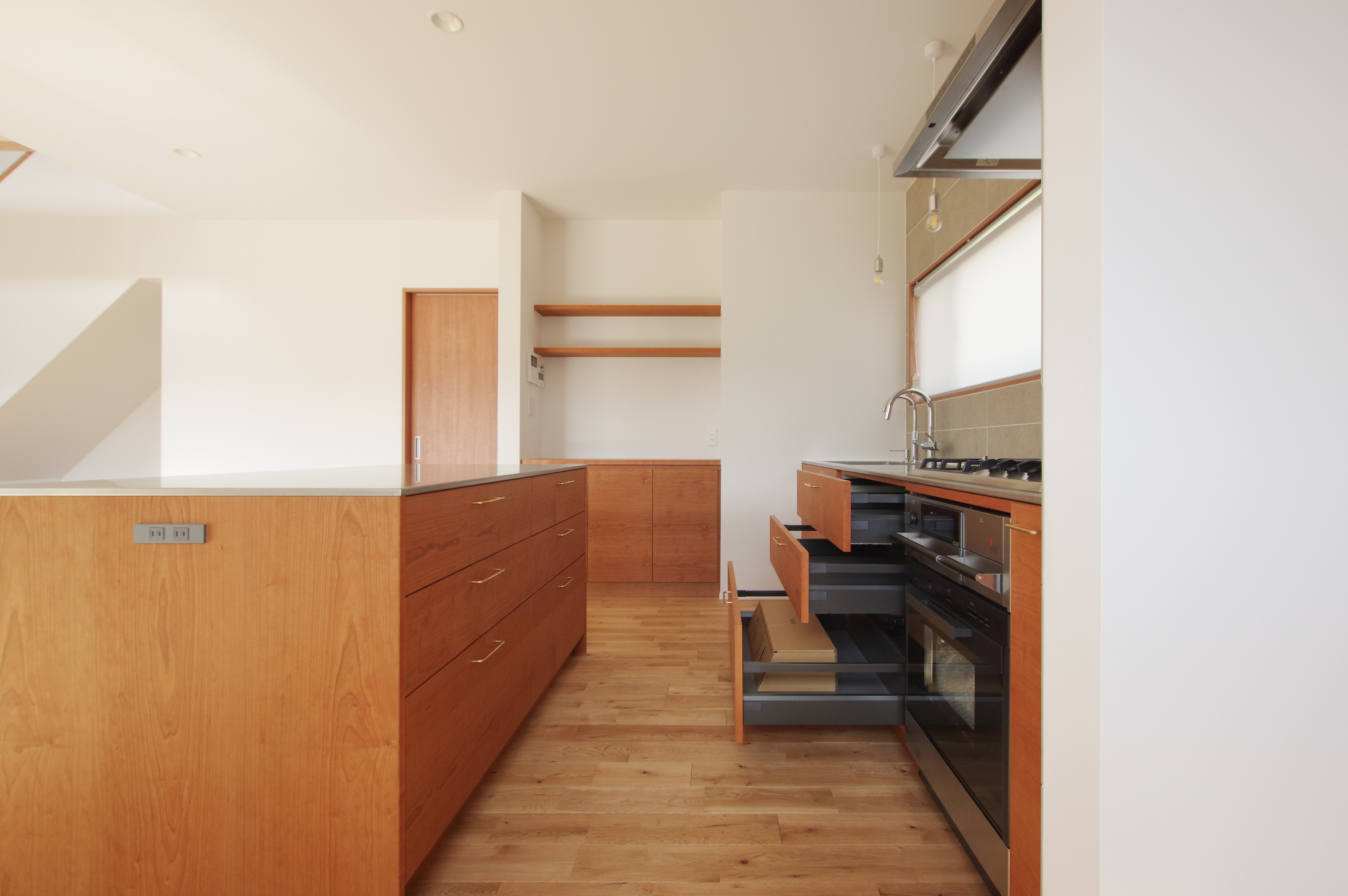 title: HOUSE 274 | Page No,293 | No.7 | sync-furniture | 株式会社 SYNC | 福岡県 家具工房 | オーダーメイドキッチン