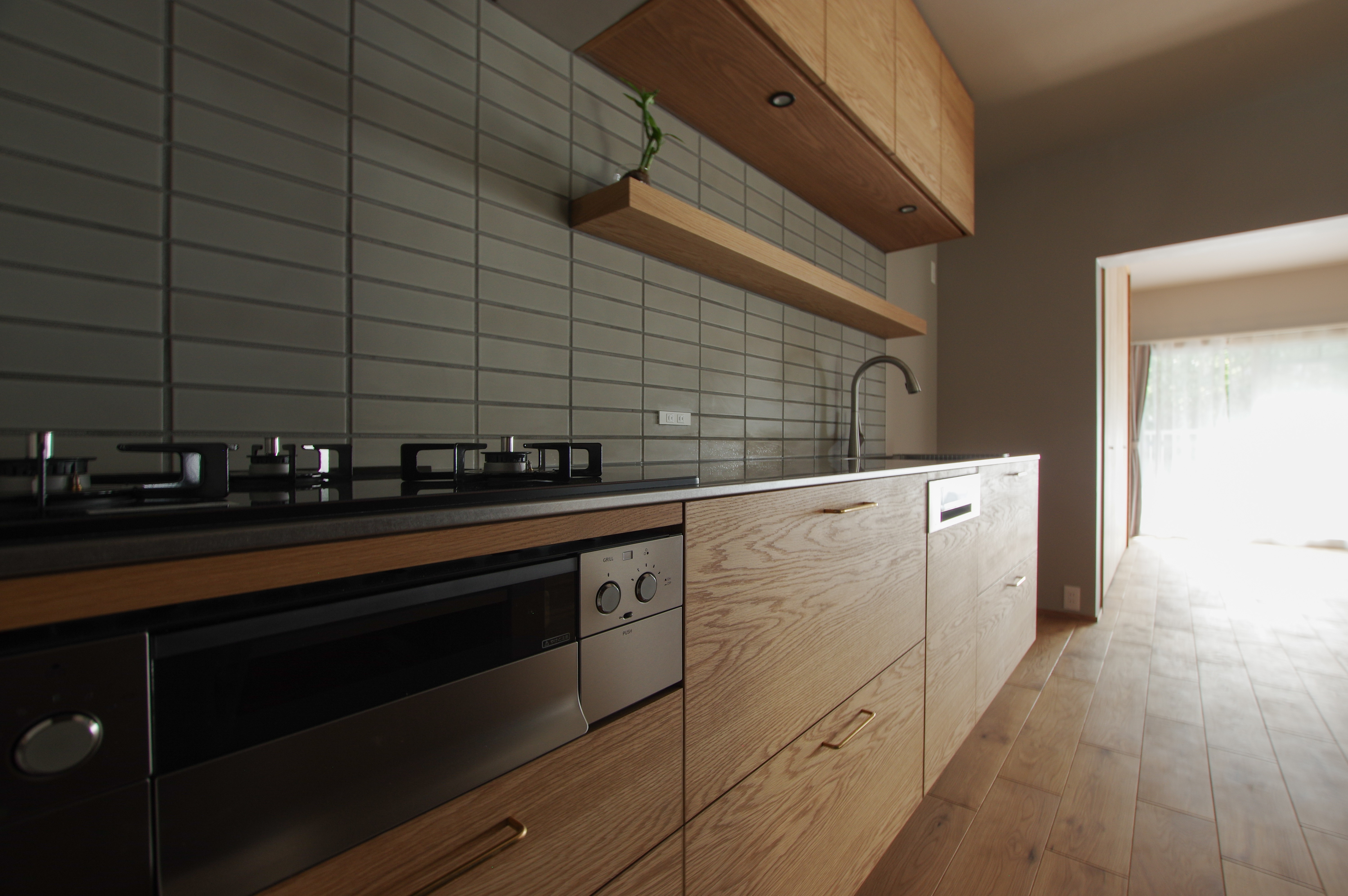 title: HOUSE 275 | Page No,294 | No.5 | sync-furniture | 株式会社 SYNC | 福岡県 家具工房 | オーダーメイドキッチン