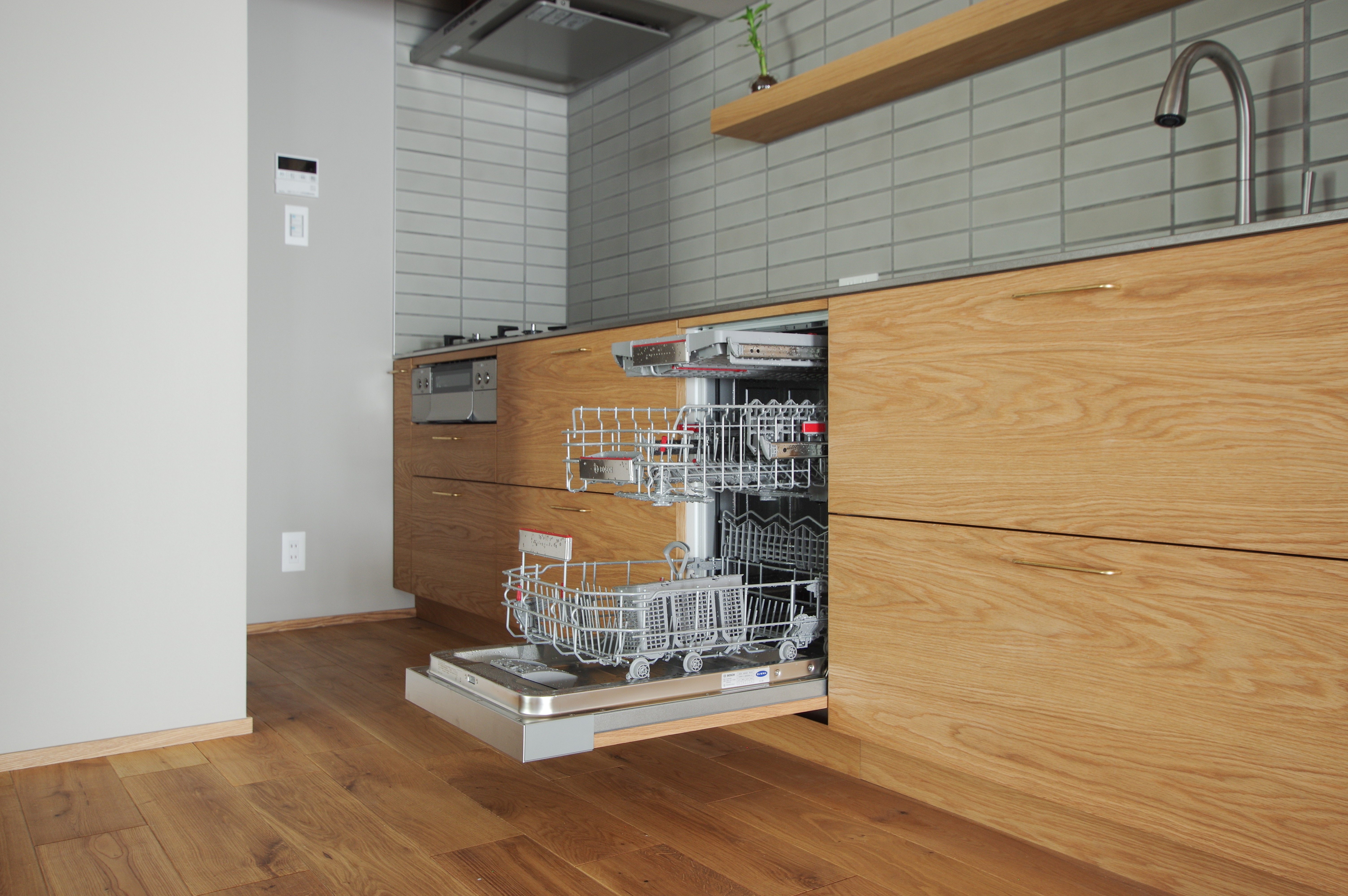 title: HOUSE 275 | Page No,294 | No.4 | sync-furniture | 株式会社 SYNC | 福岡県 家具工房 | オーダーメイドキッチン