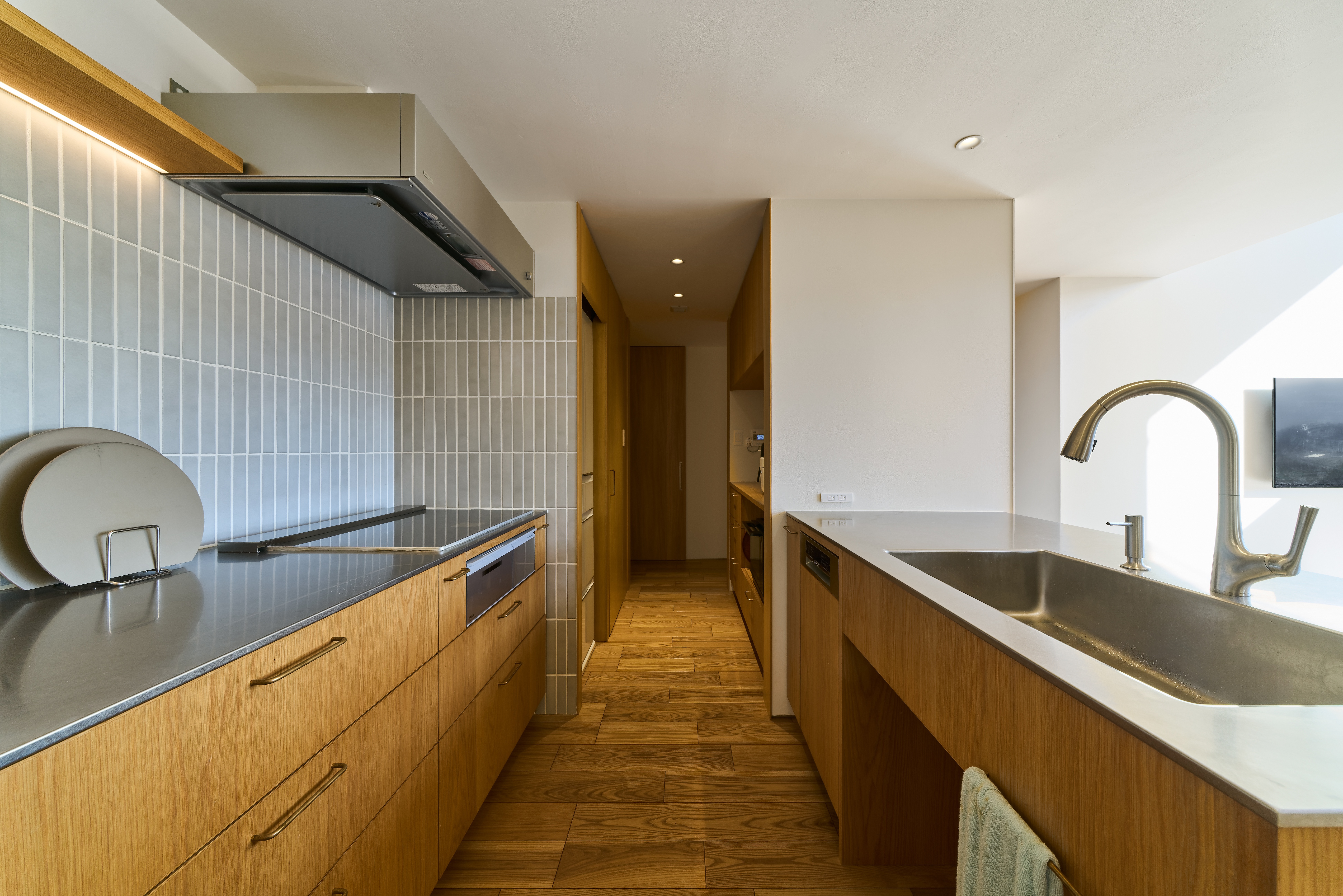 title: HOUSE 276 | Page No,295 | No.2 | sync-furniture | 株式会社 SYNC | 福岡県 家具工房 | オーダーメイドキッチン