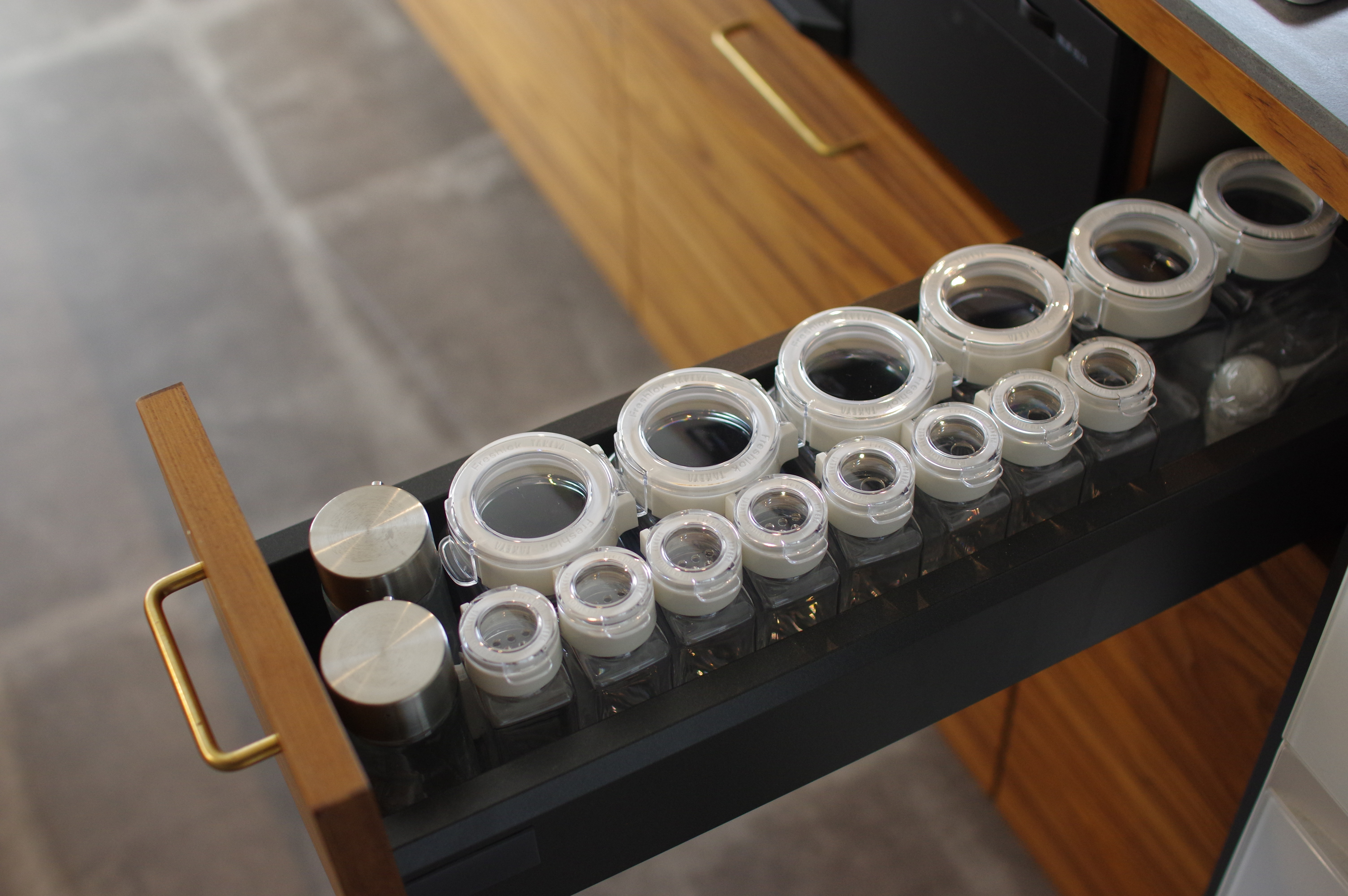 title: スパイスラックの種類 | Page No,303 | No.5 | sync-furniture | 株式会社 SYNC | 福岡県 家具工房 | オーダーメイドキッチン