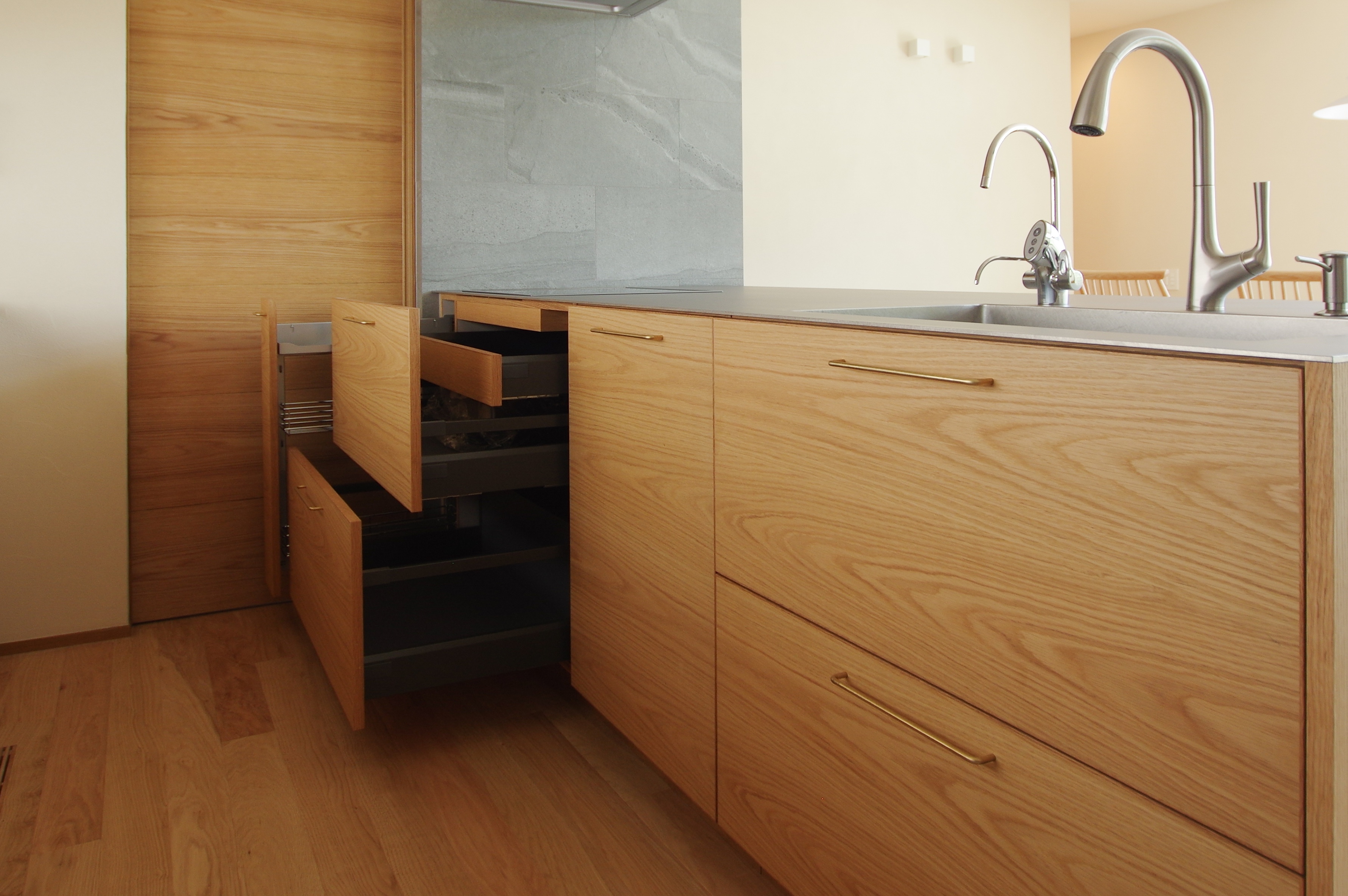 title: 引き出しの種類 | Page No,302 | No.4 | sync-furniture | 株式会社 SYNC | 福岡県 家具工房 | オーダーメイドキッチン