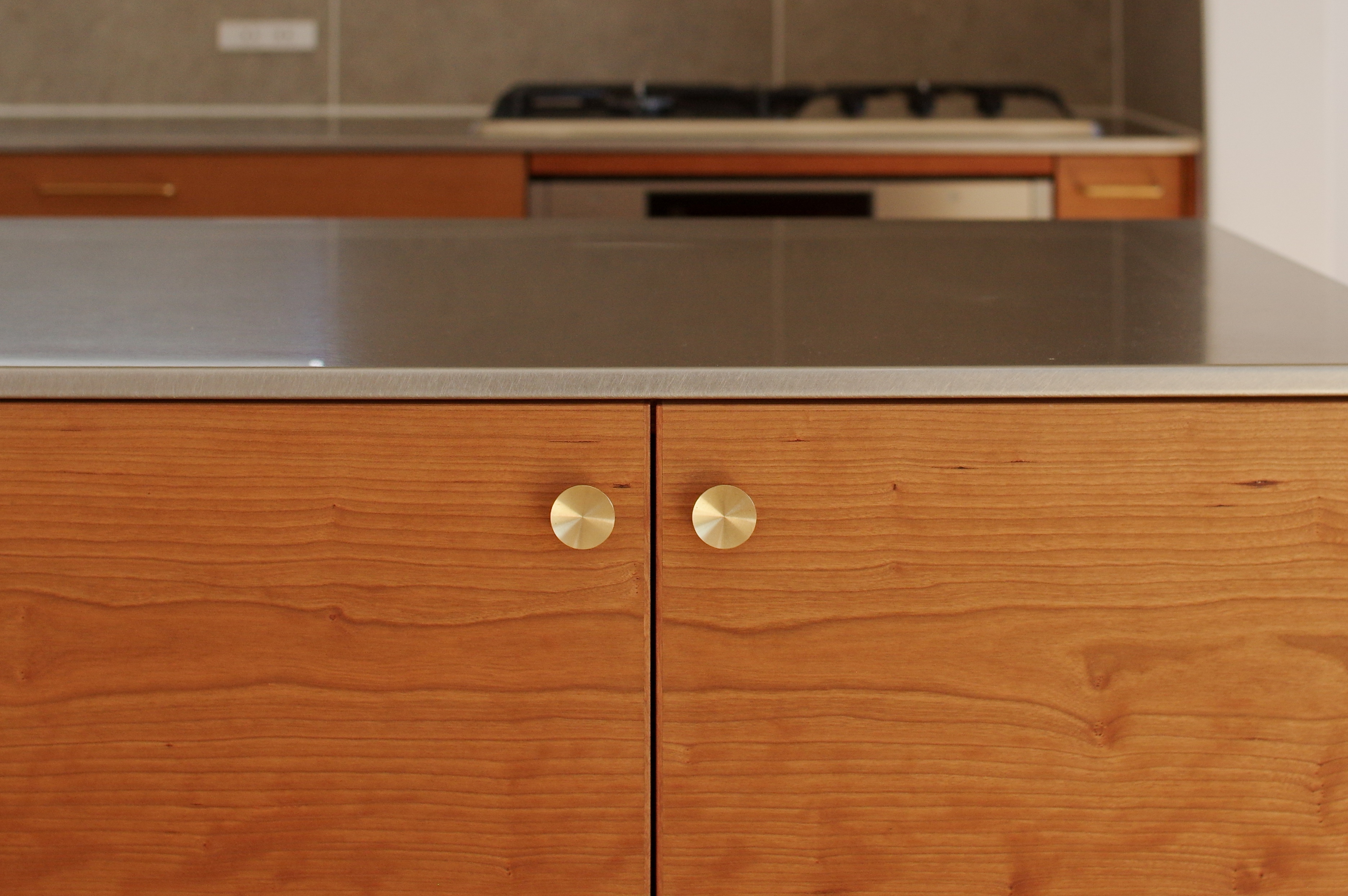 title: 取っ手の種類 | Page No,301 | No.6 | sync-furniture | 株式会社 SYNC | 福岡県 家具工房 | オーダーメイドキッチン