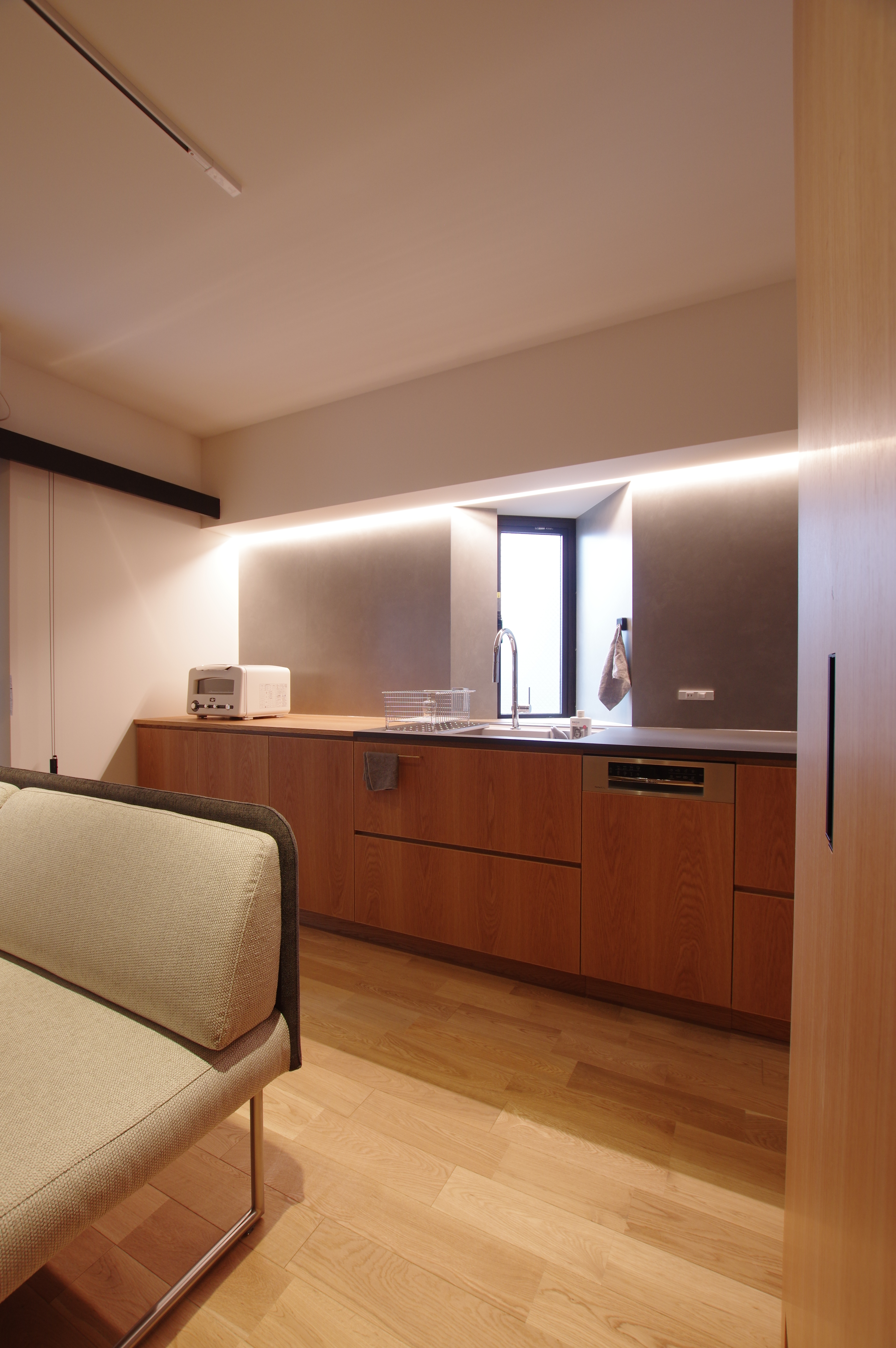 title: HOUSE 279 | Page No,306 | No.4 | sync-furniture | 株式会社 SYNC | 福岡県 家具工房 | オーダーメイドキッチン