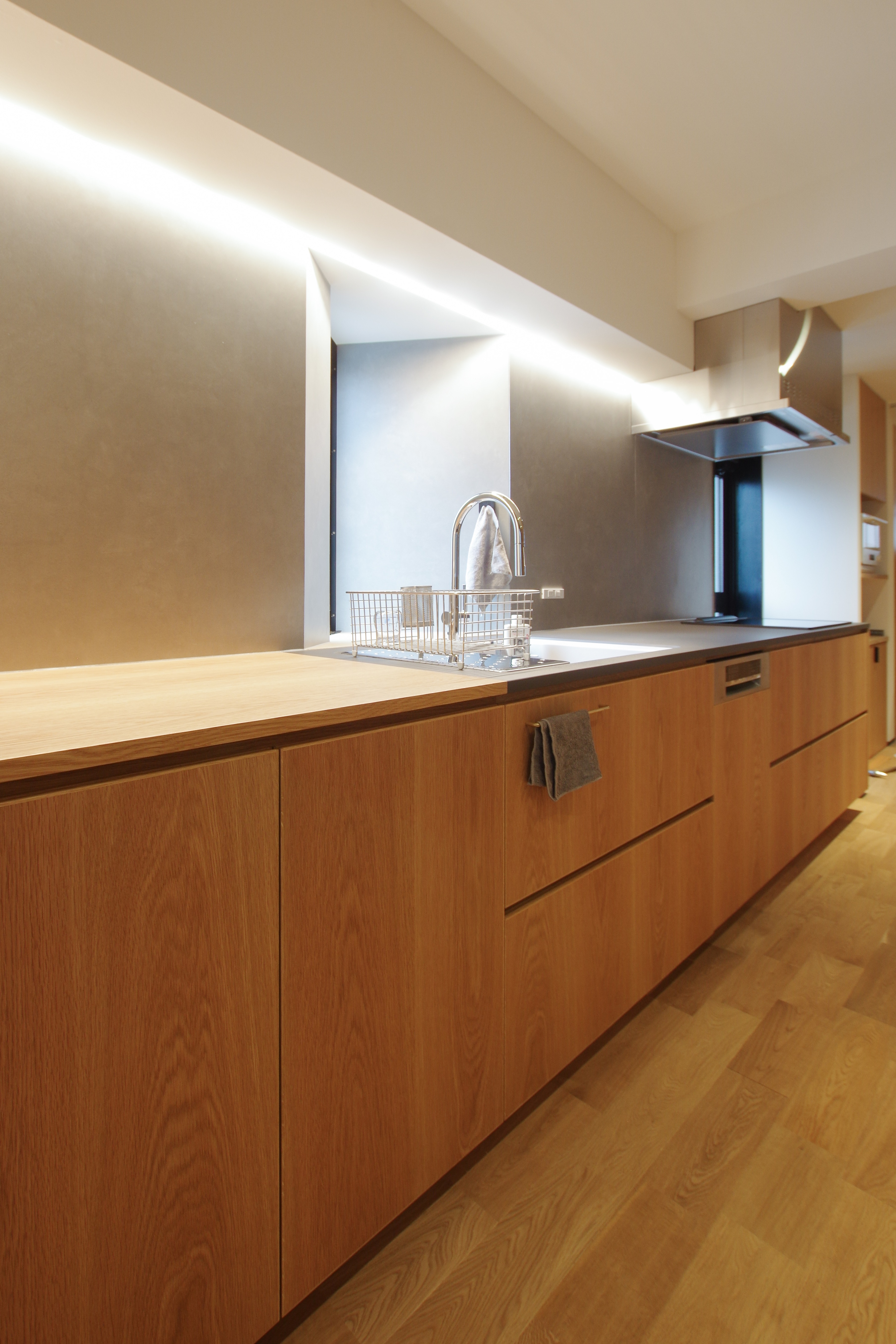 title: HOUSE 279 | Page No,306 | No.8 | sync-furniture | 株式会社 SYNC | 福岡県 家具工房 | オーダーメイドキッチン